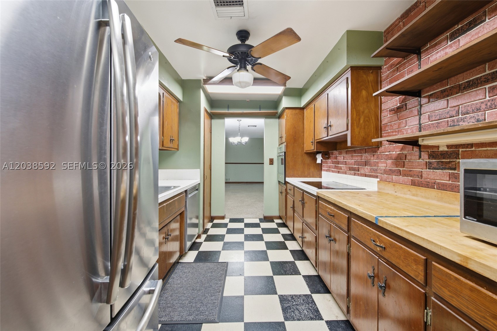 BREEZESWEPT PARK ESTATES - Residential