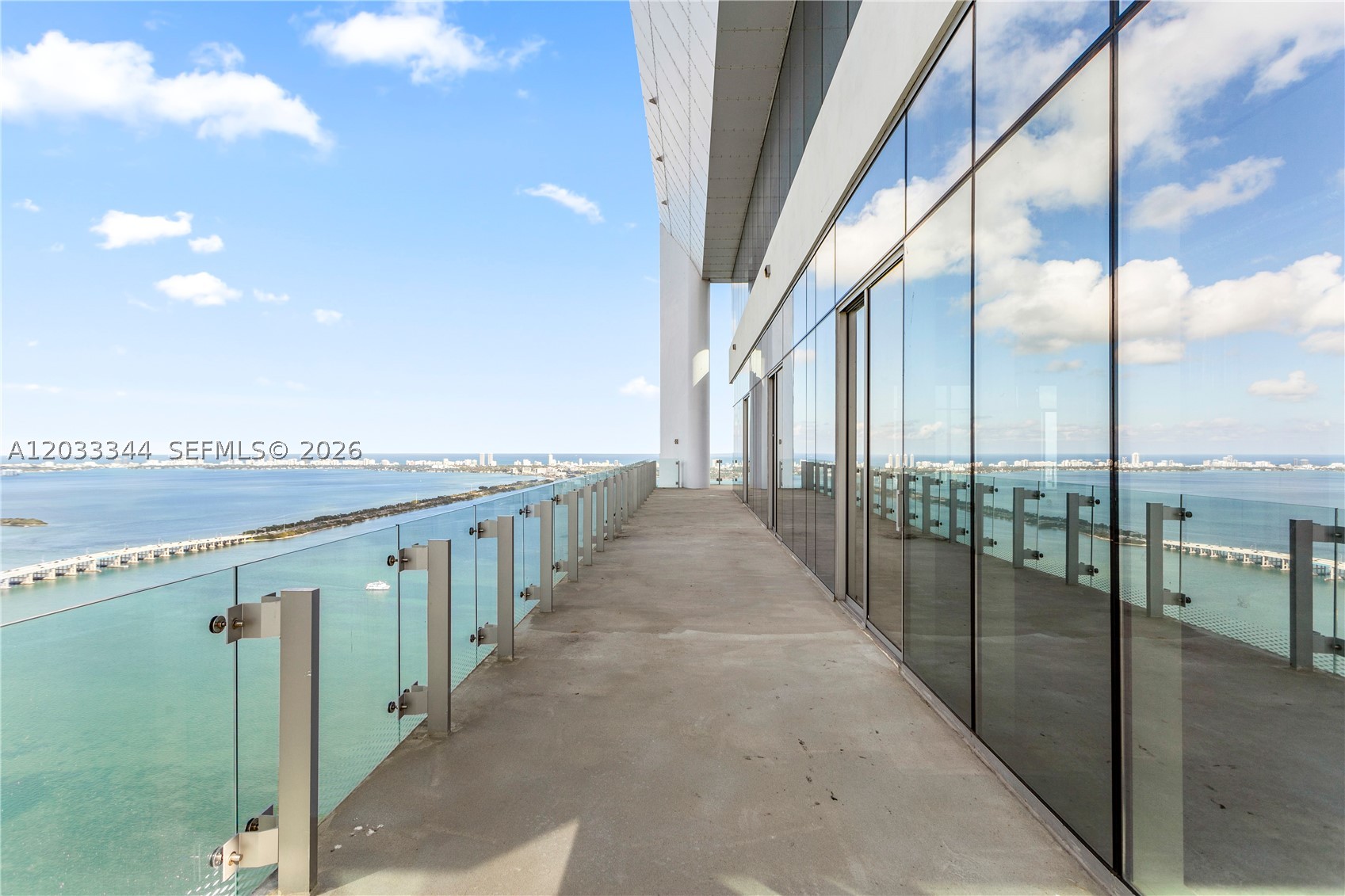 EDGEWATER - Residential