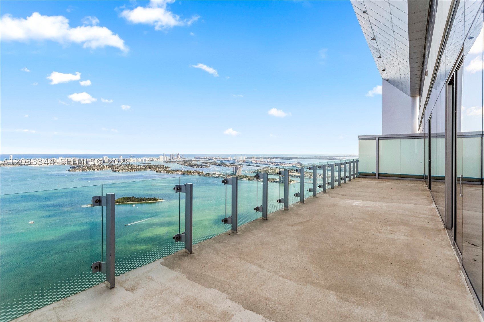 EDGEWATER - Residential