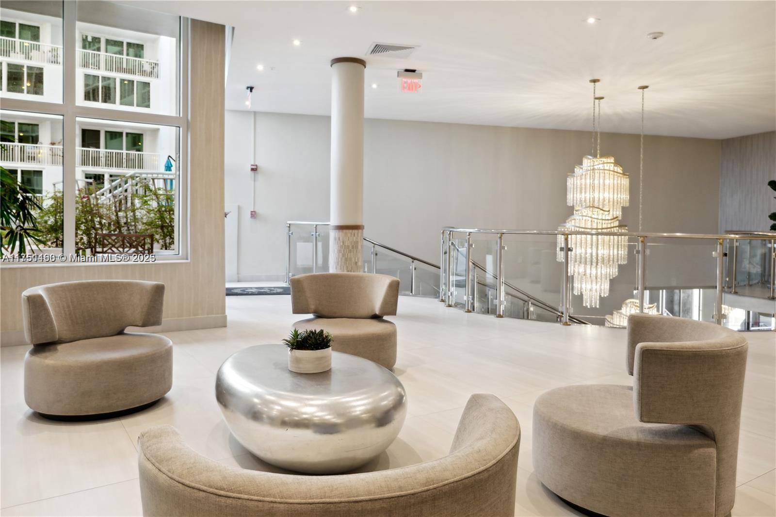THE CARRIAGE HOUSE CONDO - Residential Lease