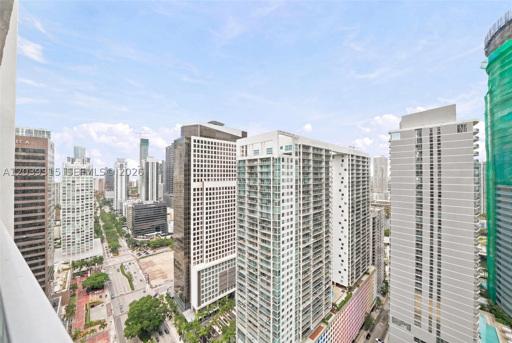 ICON BRICKELL CONDO NO 3 - Residential