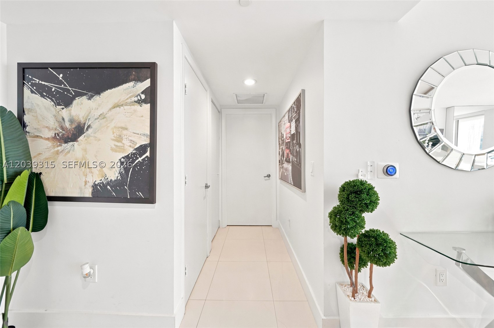 ICON BRICKELL CONDO NO 3 - Residential