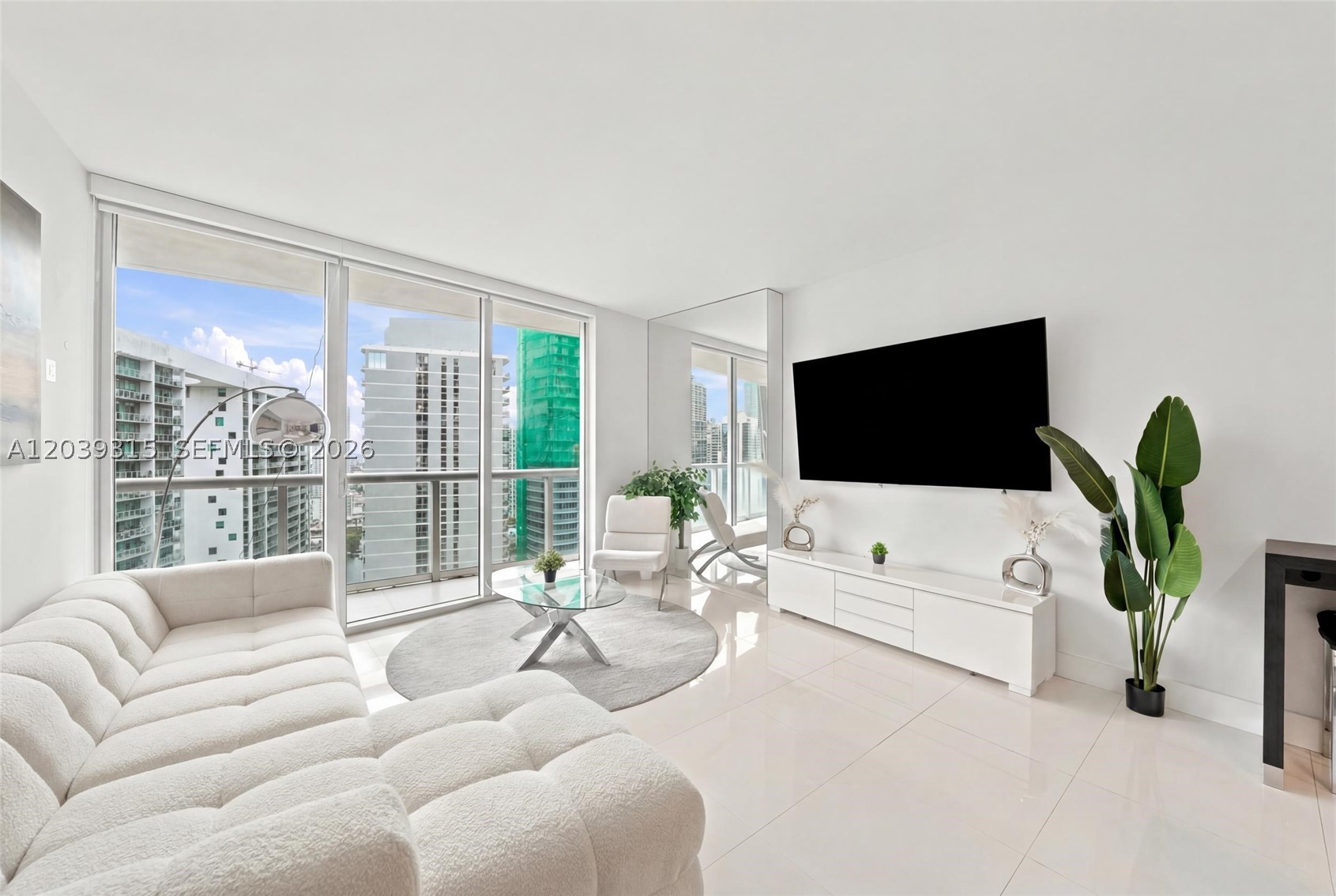 ICON BRICKELL CONDO NO 3 - Residential