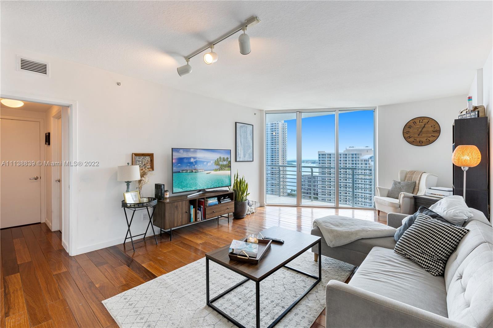 ONE MIAMI EAST CONDO - Residential Lease