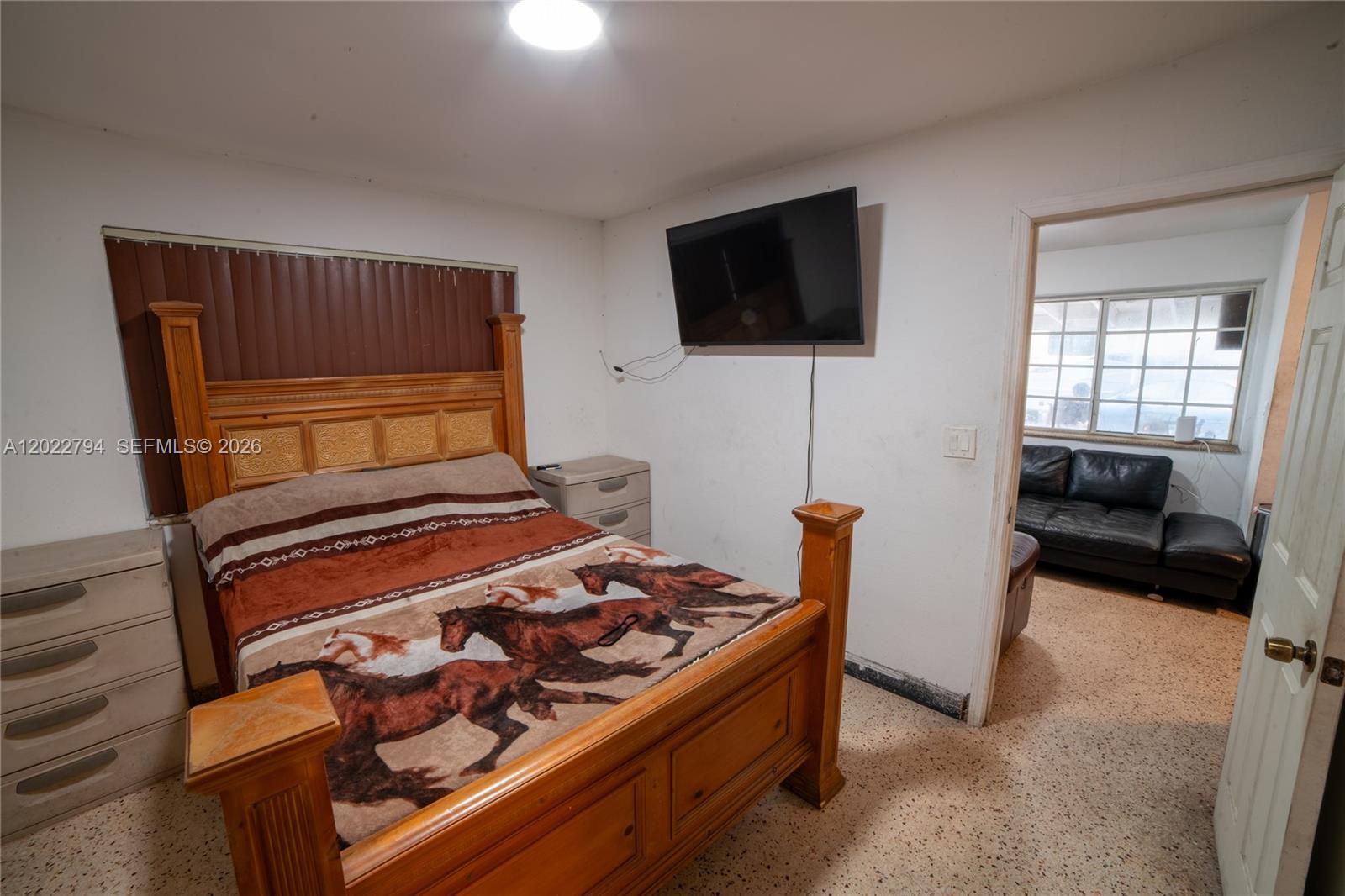GRAPELAND HEIGHTS - Residential Income