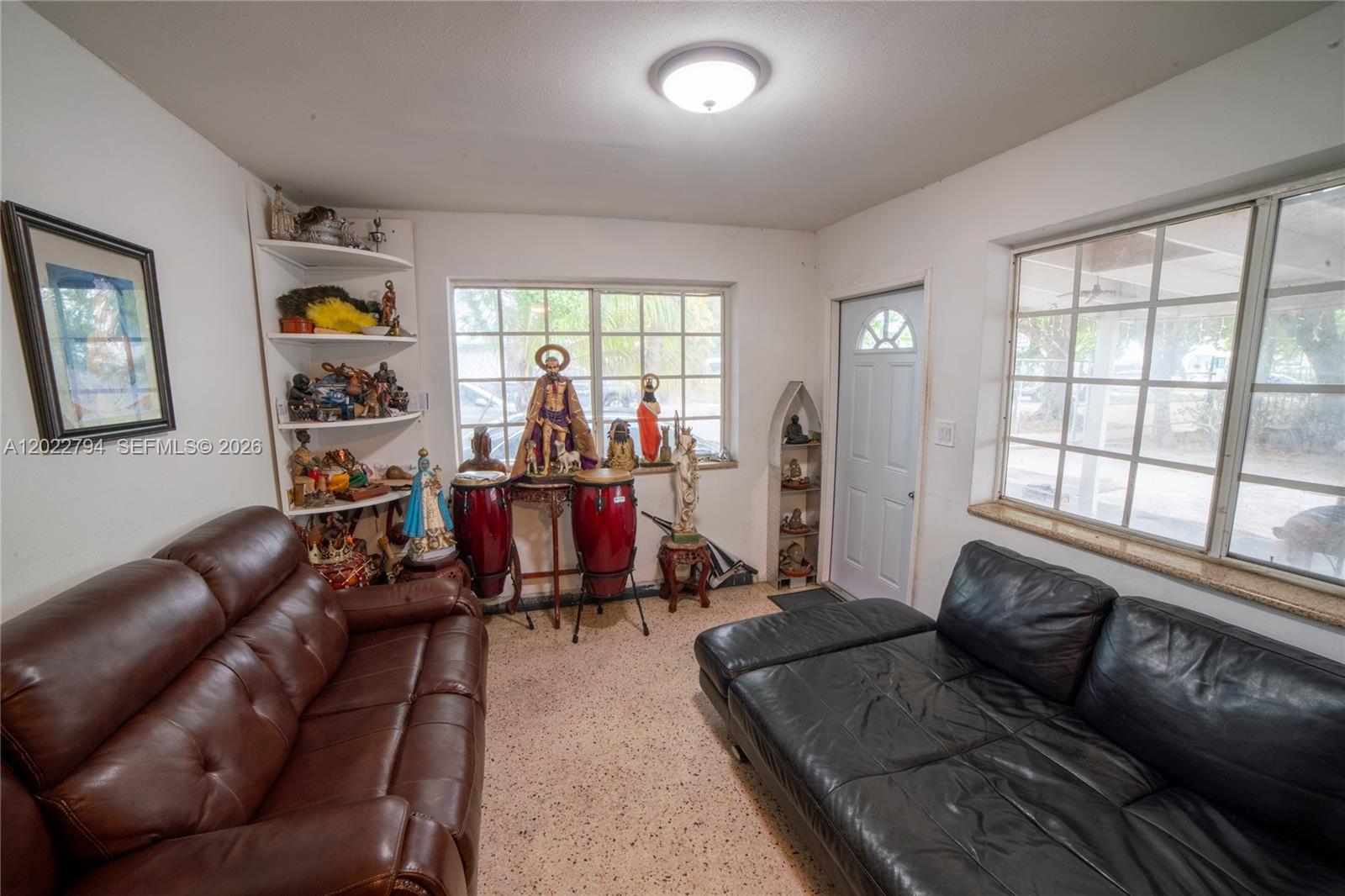 GRAPELAND HEIGHTS - Residential Income