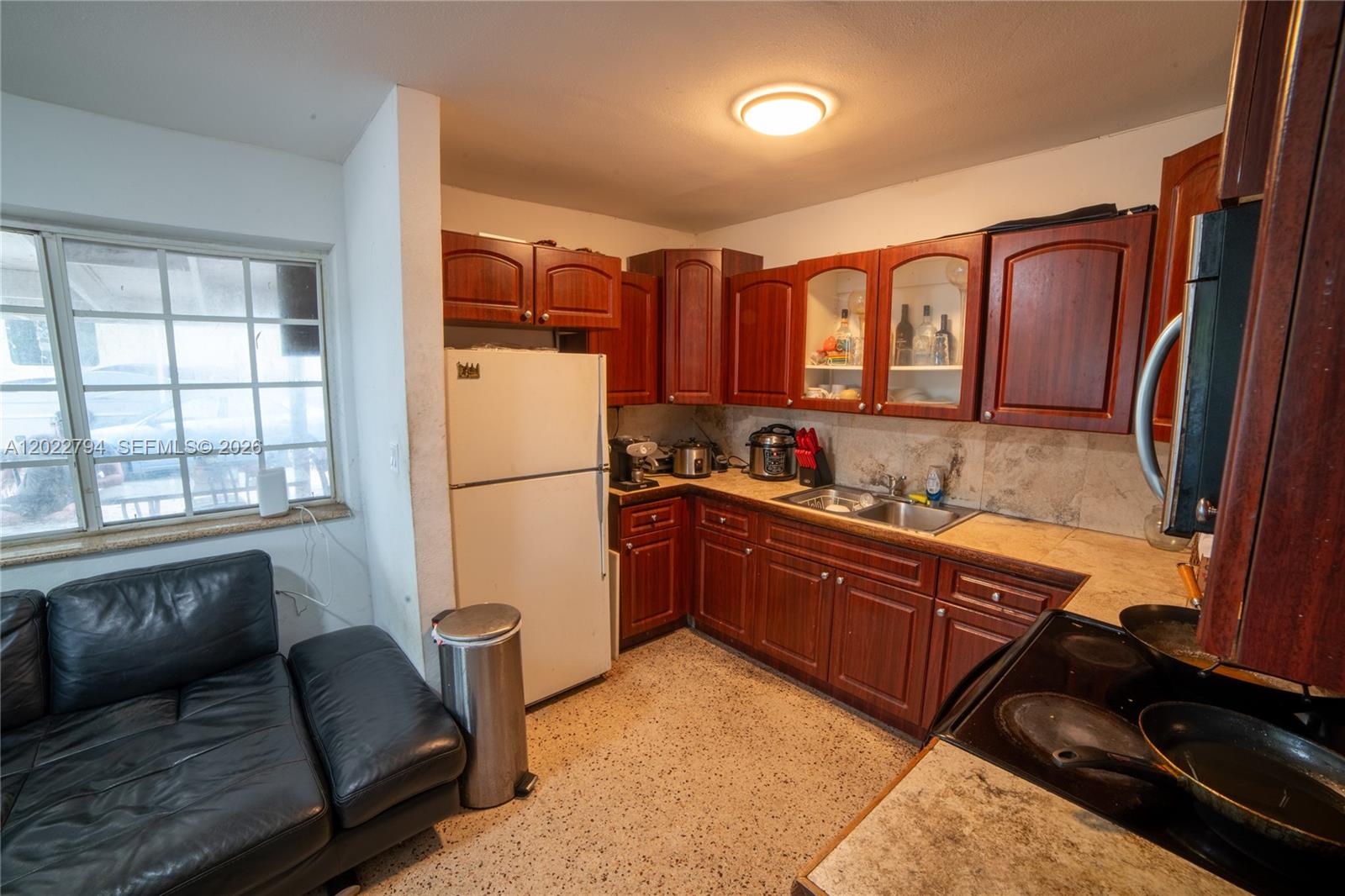GRAPELAND HEIGHTS - Residential Income