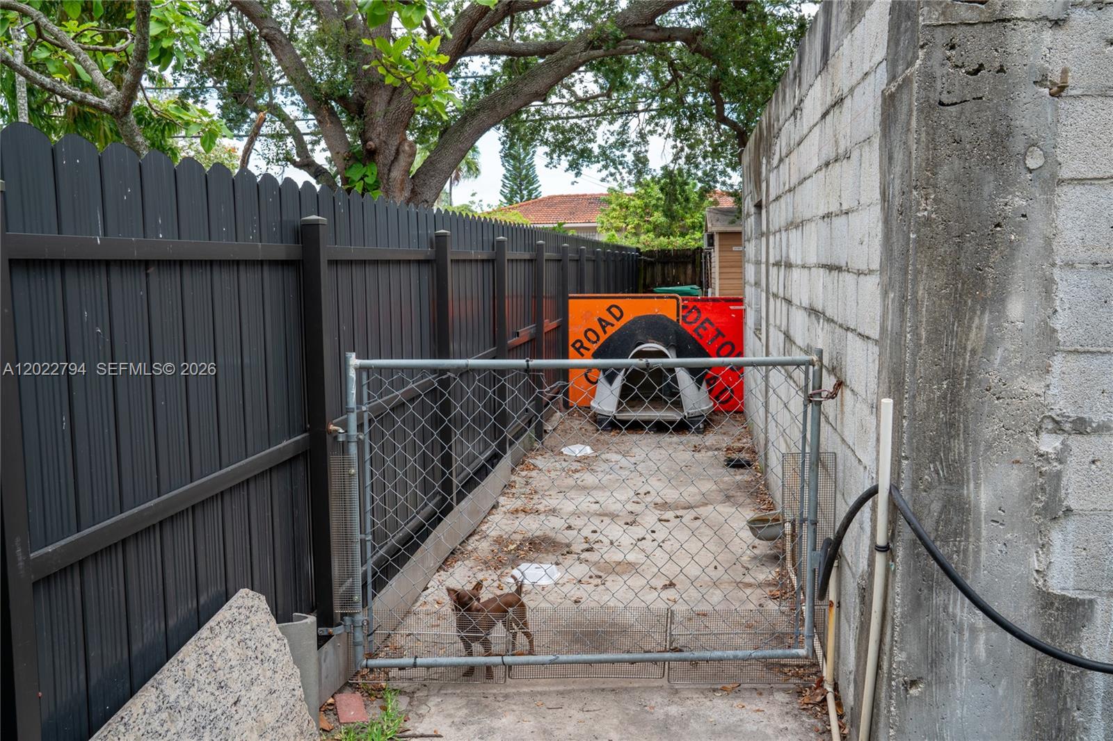GRAPELAND HEIGHTS - Residential Income