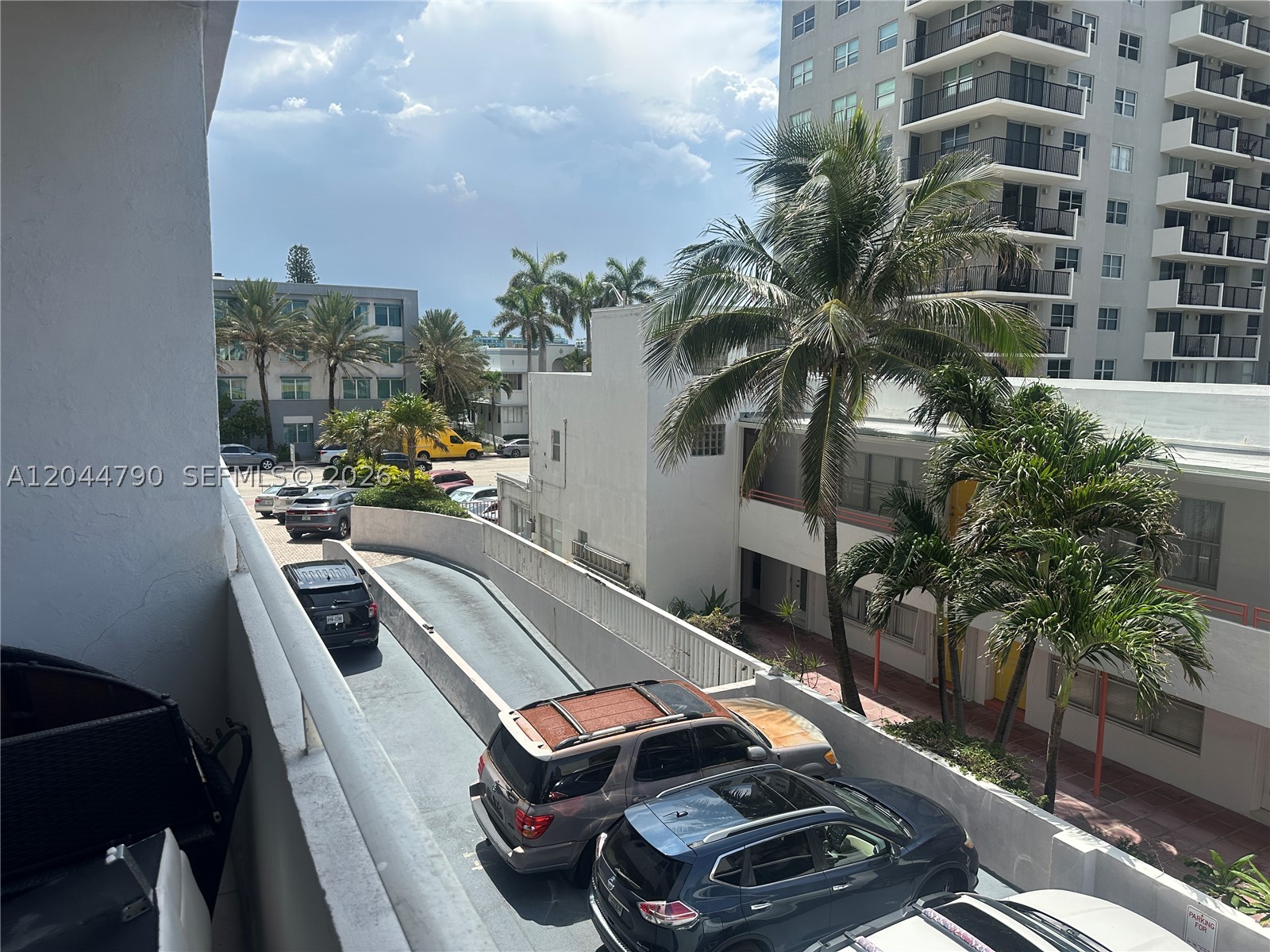 FOUR WINDS CONDO - Residential Lease