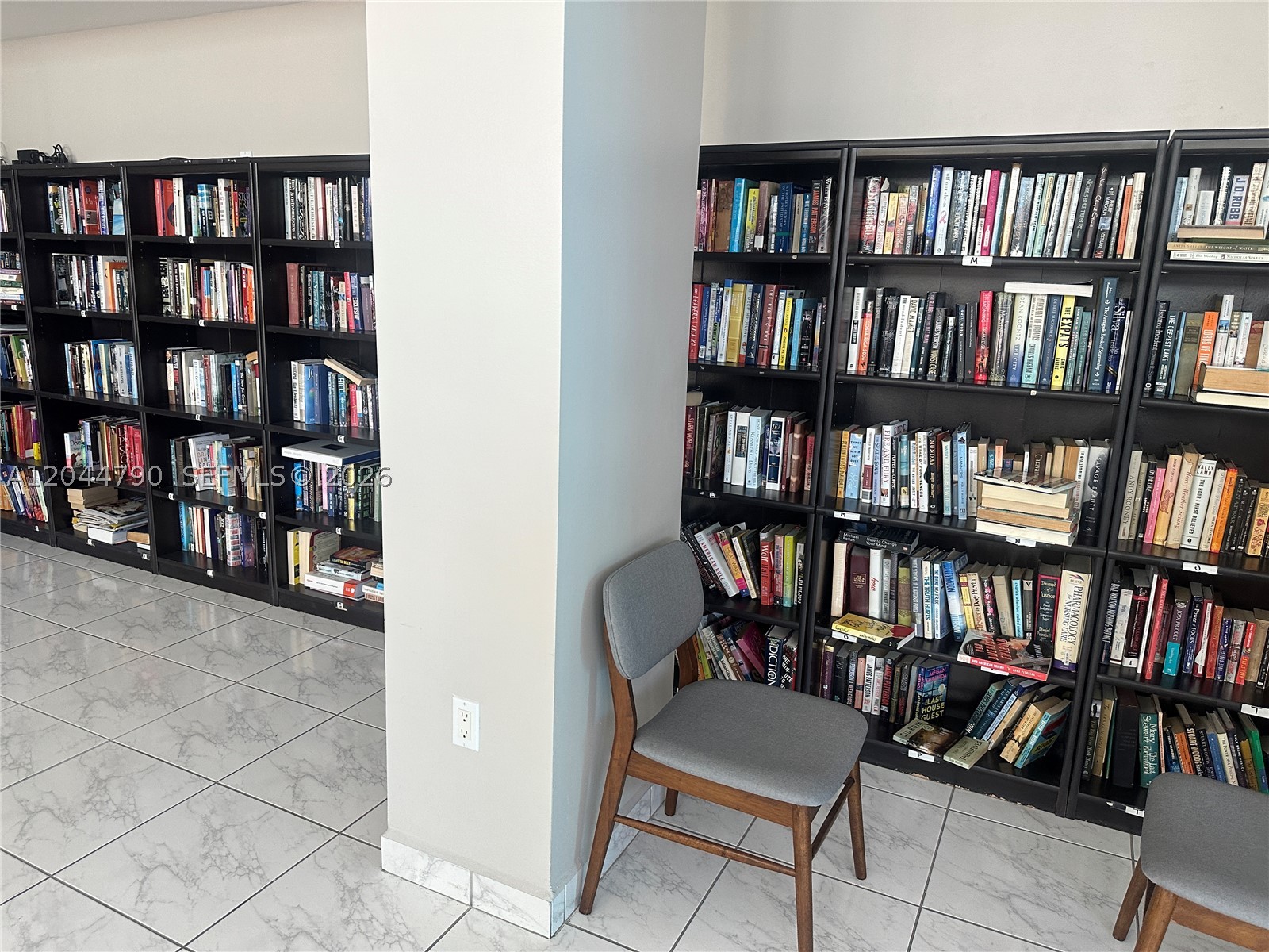 FOUR WINDS CONDO - Residential Lease