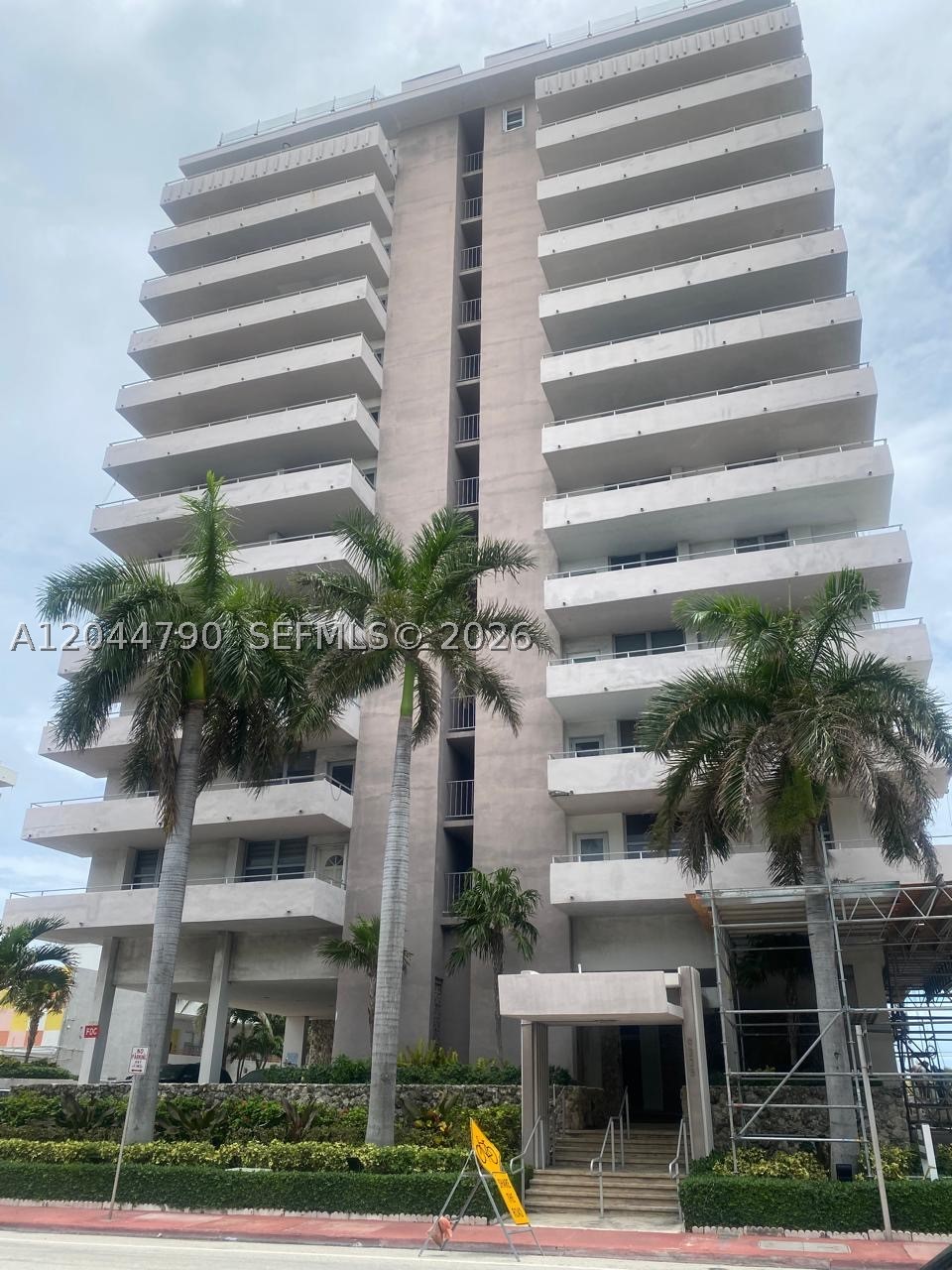FOUR WINDS CONDO - Residential Lease
