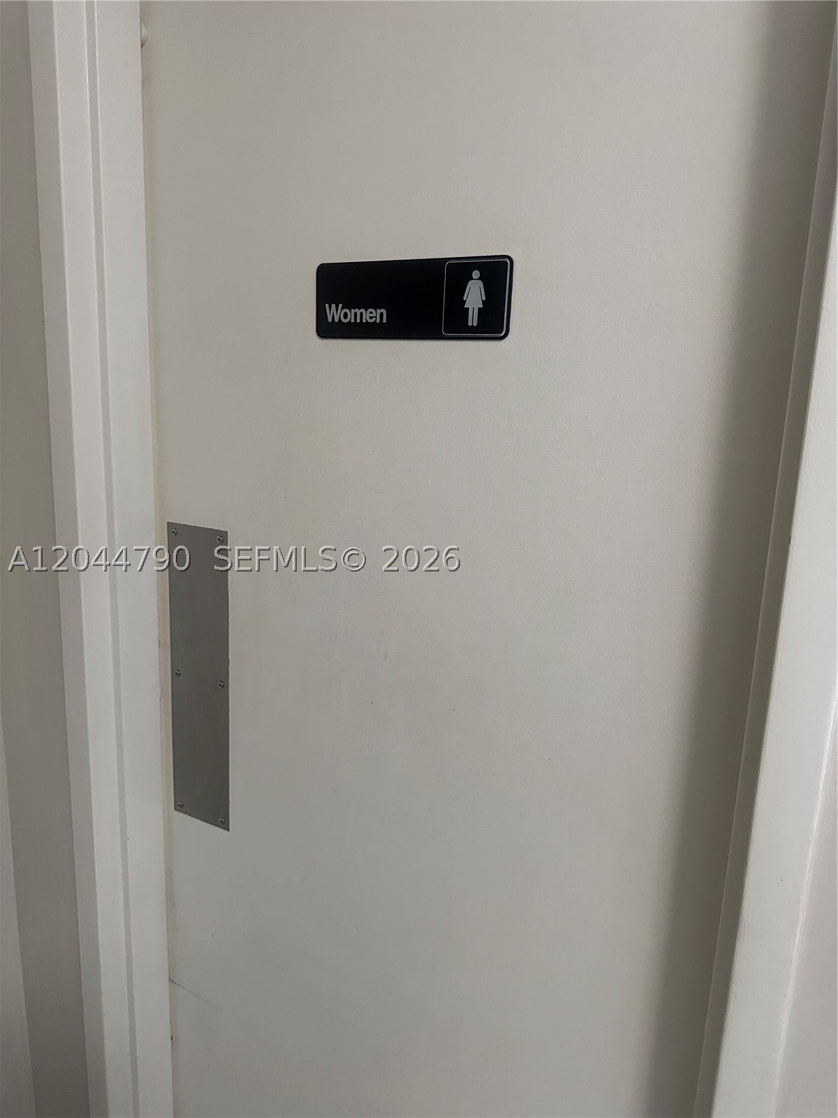 FOUR WINDS CONDO - Residential Lease