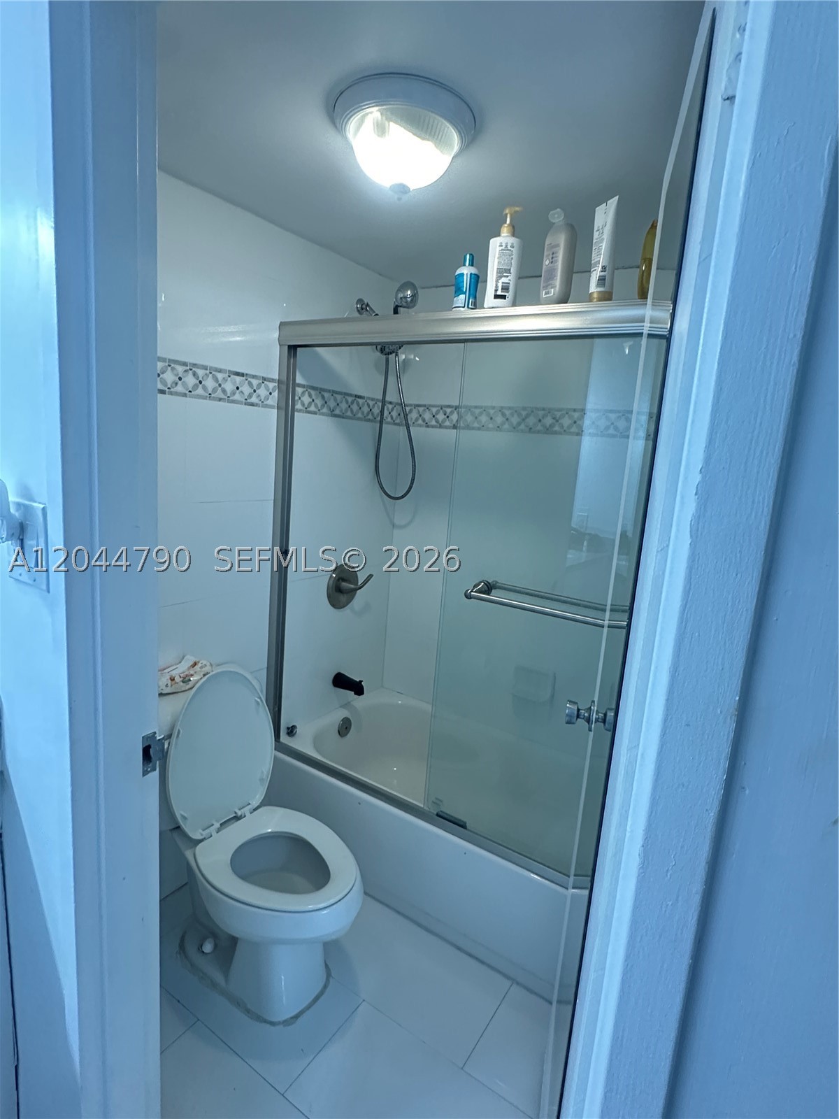 FOUR WINDS CONDO - Residential Lease