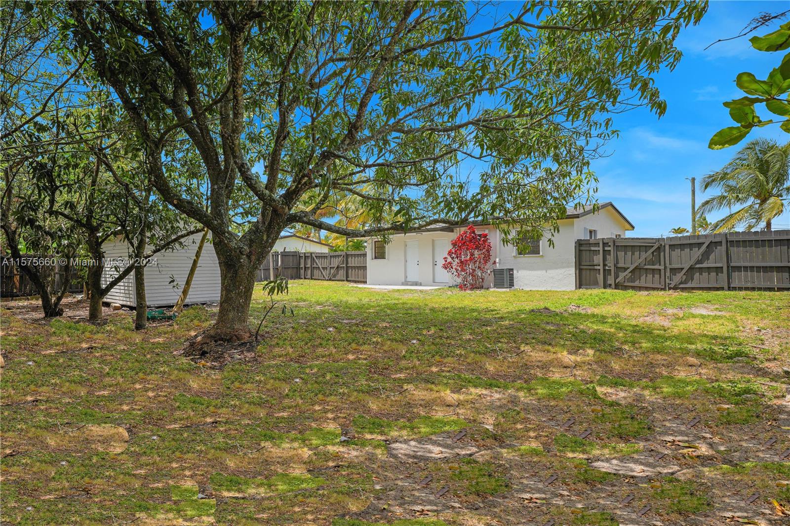 RICHMOND HEIGHTS ESTATES - Residential