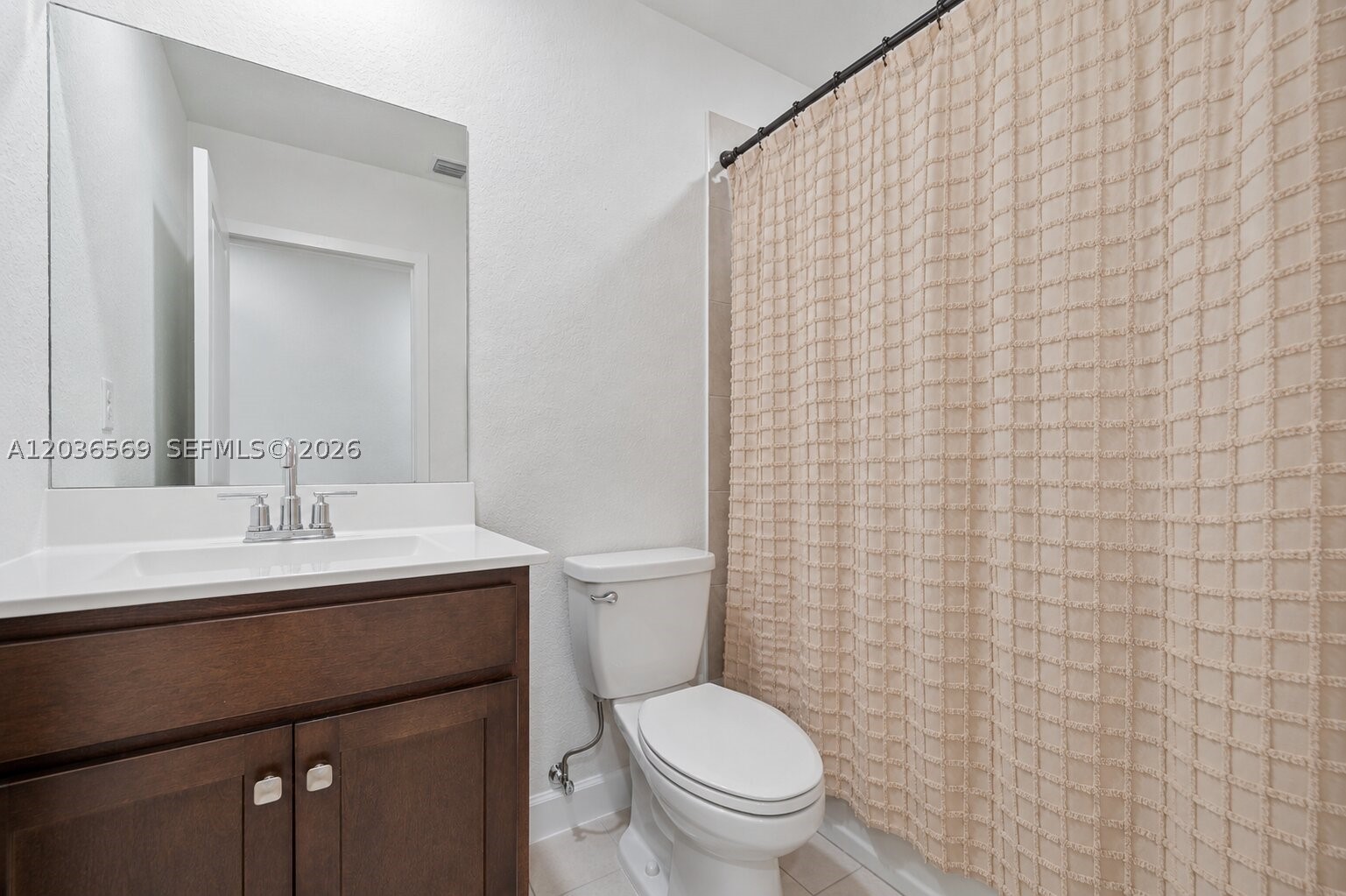 TOWNS AT SEASCAPE - Residential Lease