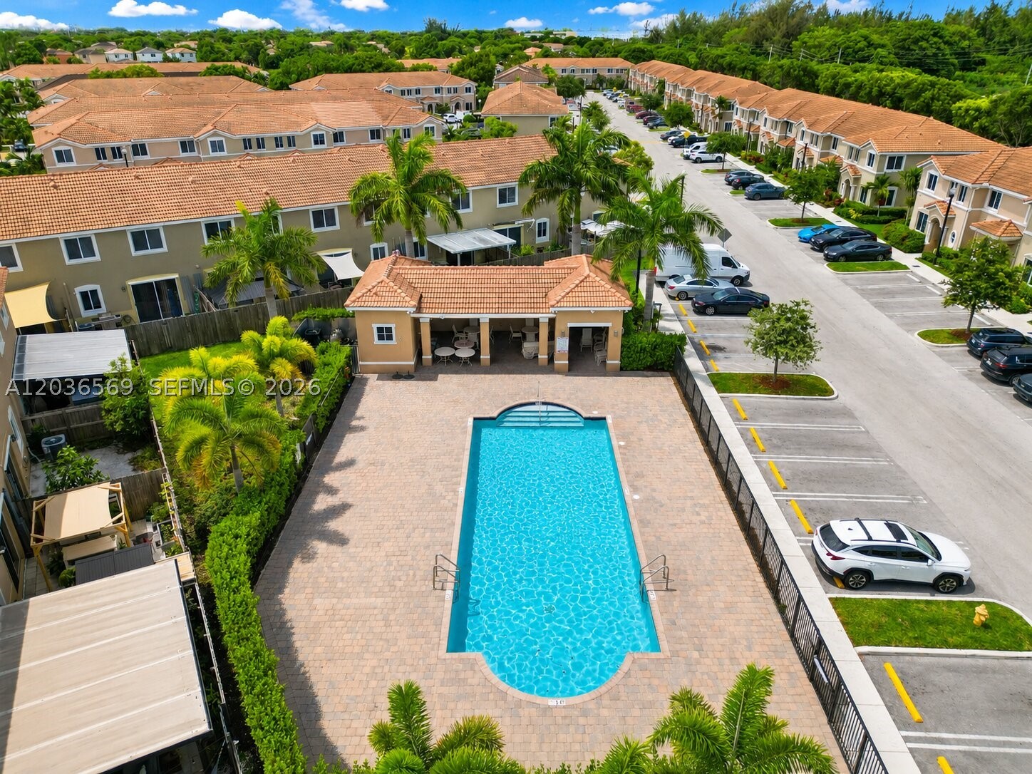 TOWNS AT SEASCAPE - Residential Lease