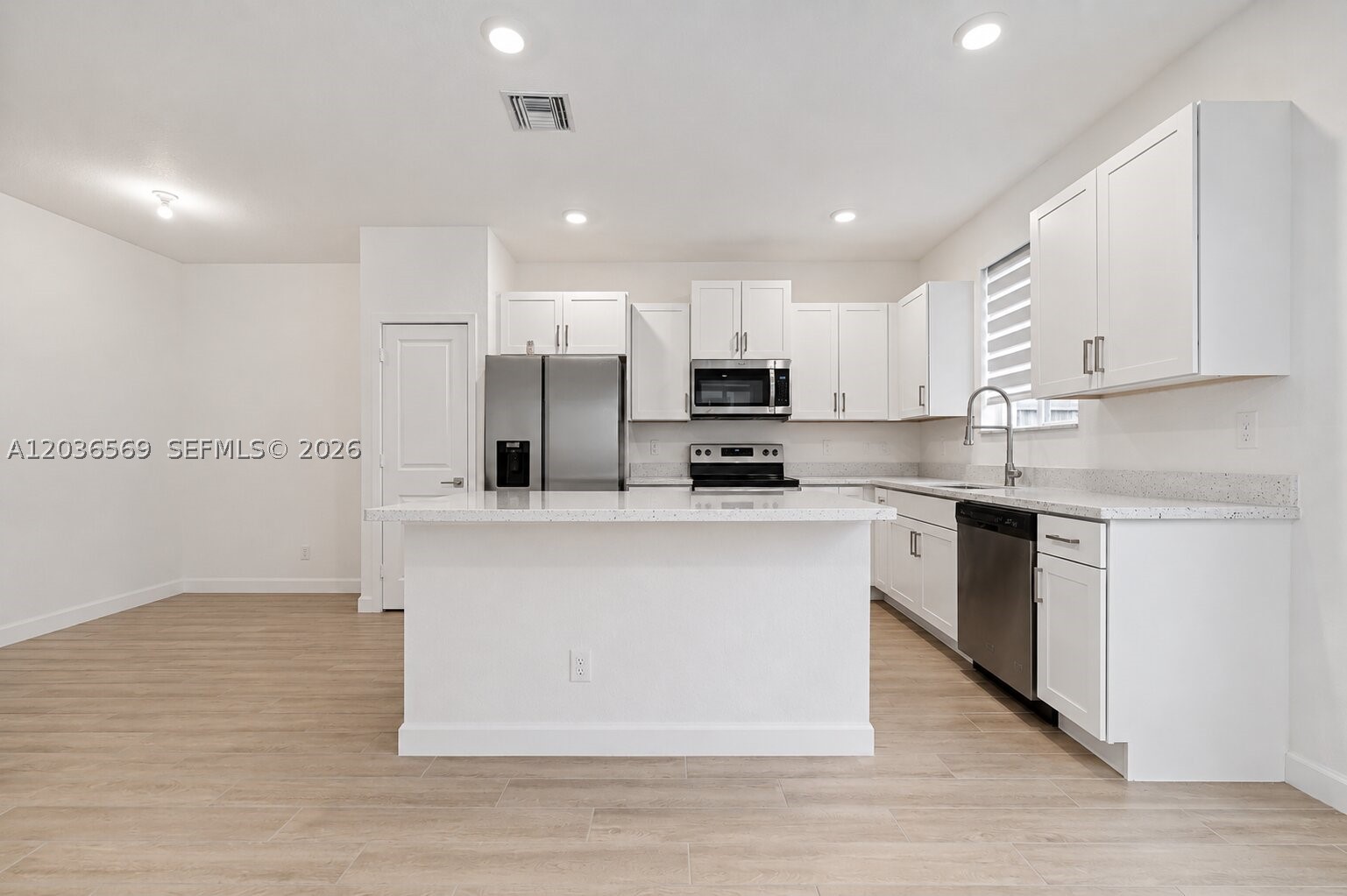 TOWNS AT SEASCAPE - Residential Lease