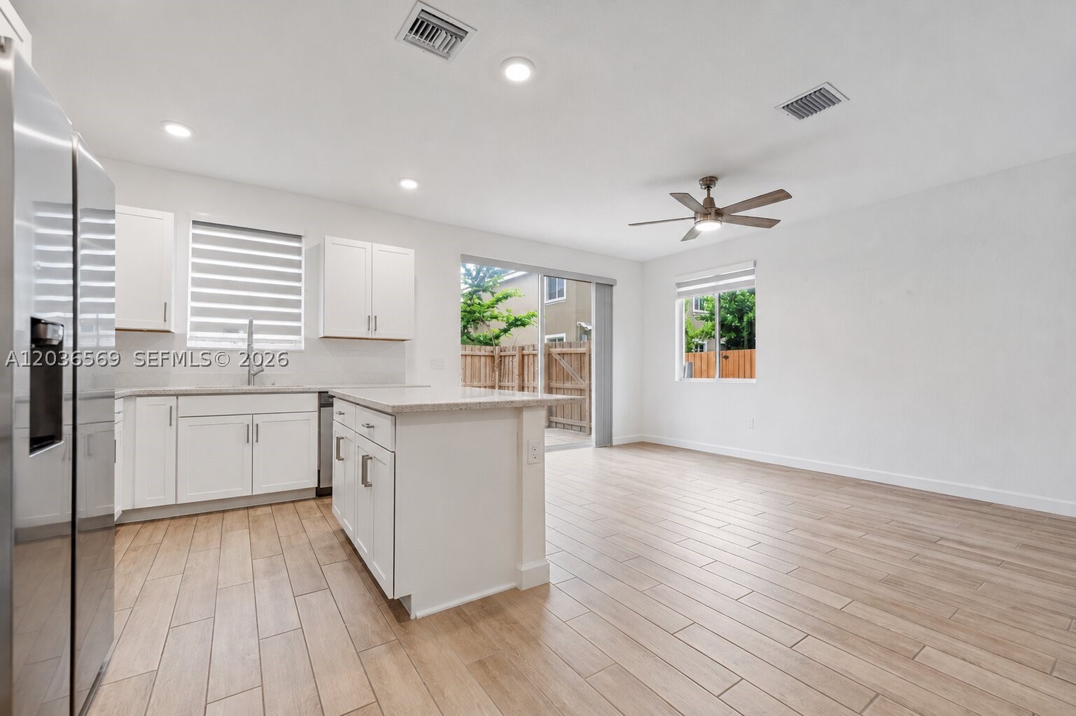 TOWNS AT SEASCAPE - Residential Lease