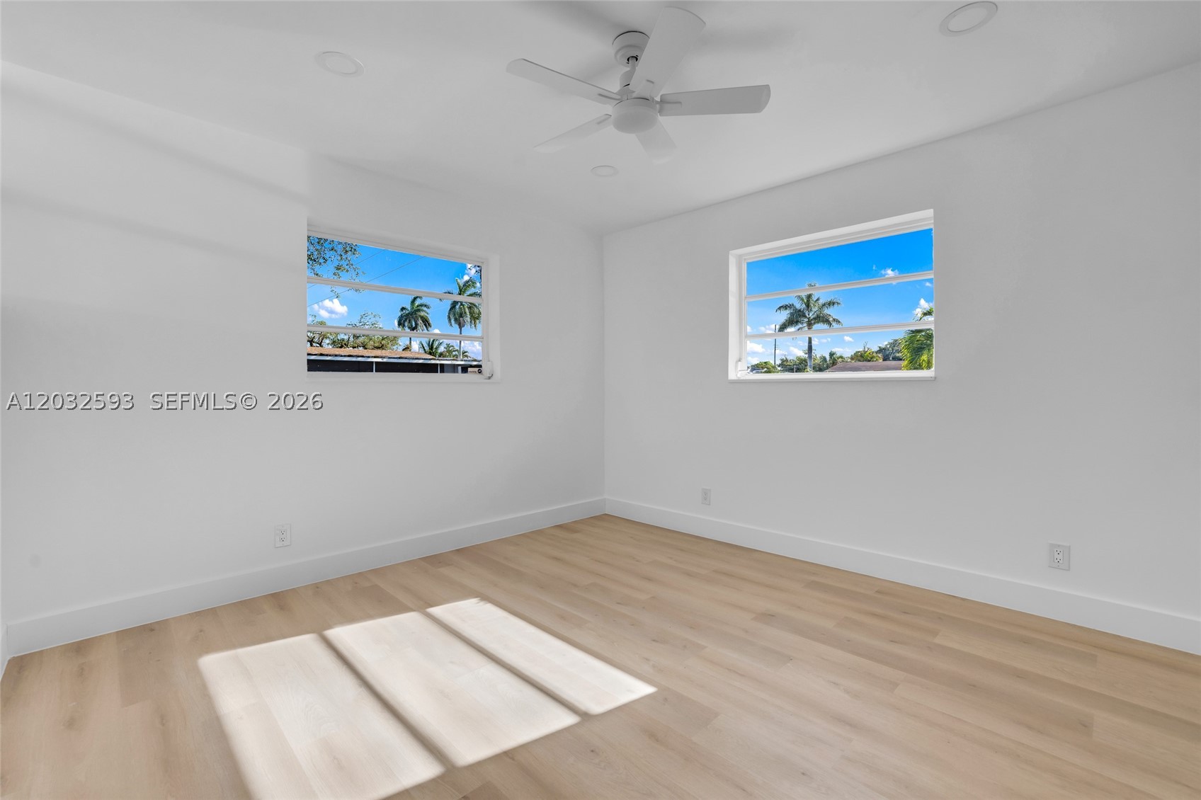 HOLLYWOOD HILLS AMEN PLAT - Residential