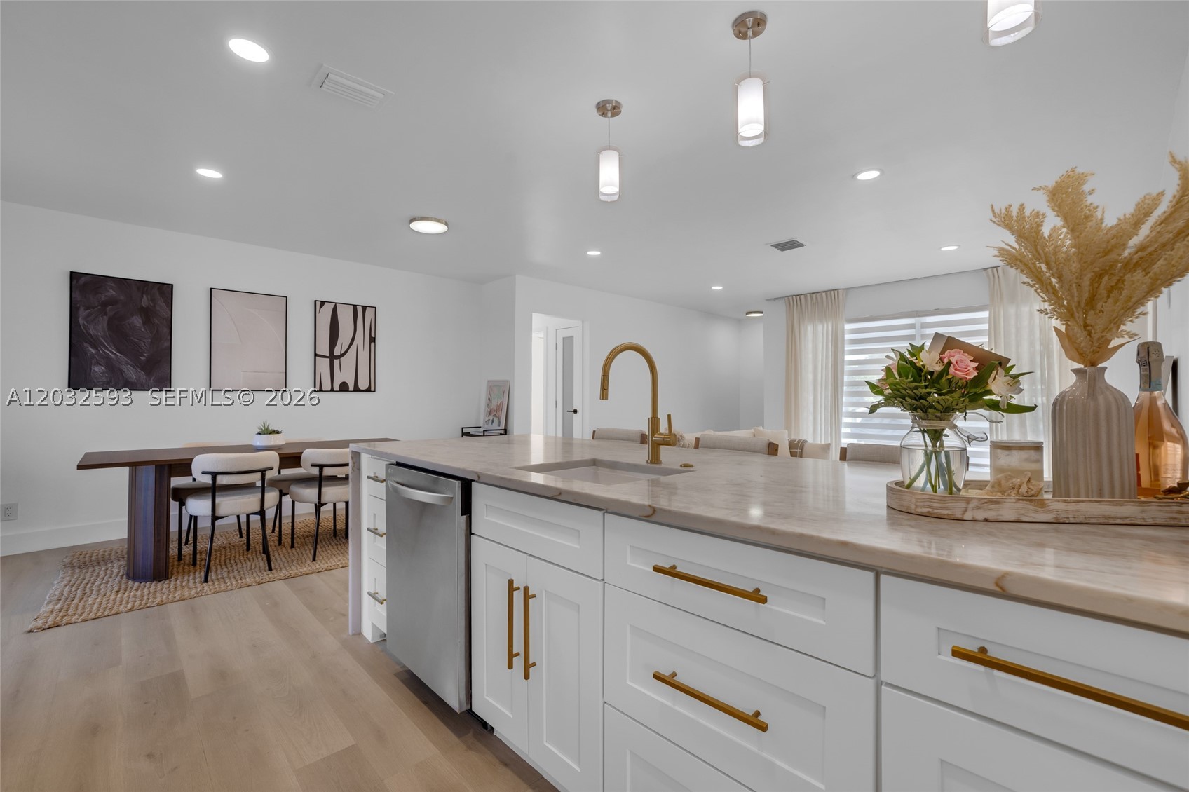 HOLLYWOOD HILLS AMEN PLAT - Residential