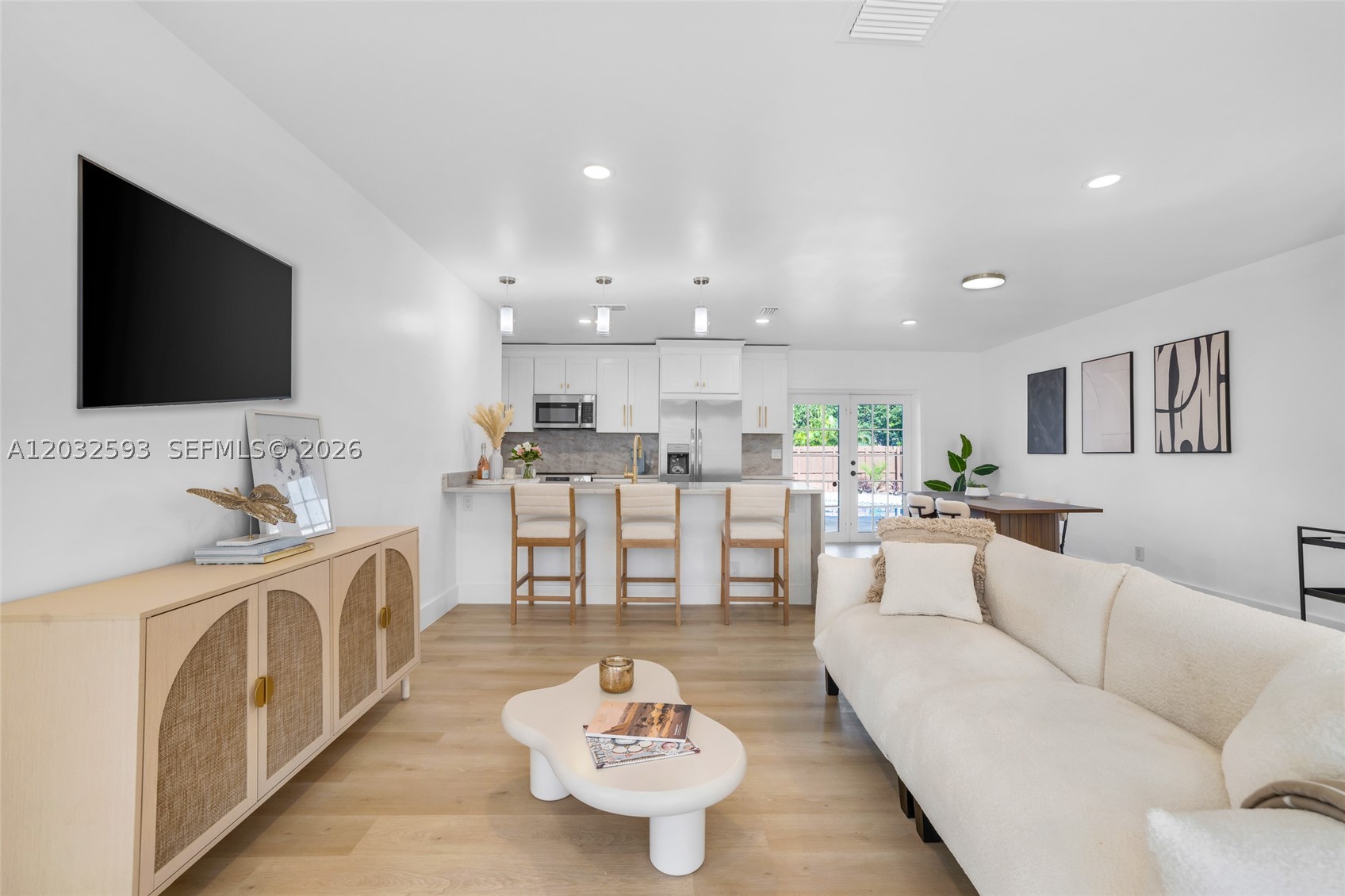 HOLLYWOOD HILLS AMEN PLAT - Residential