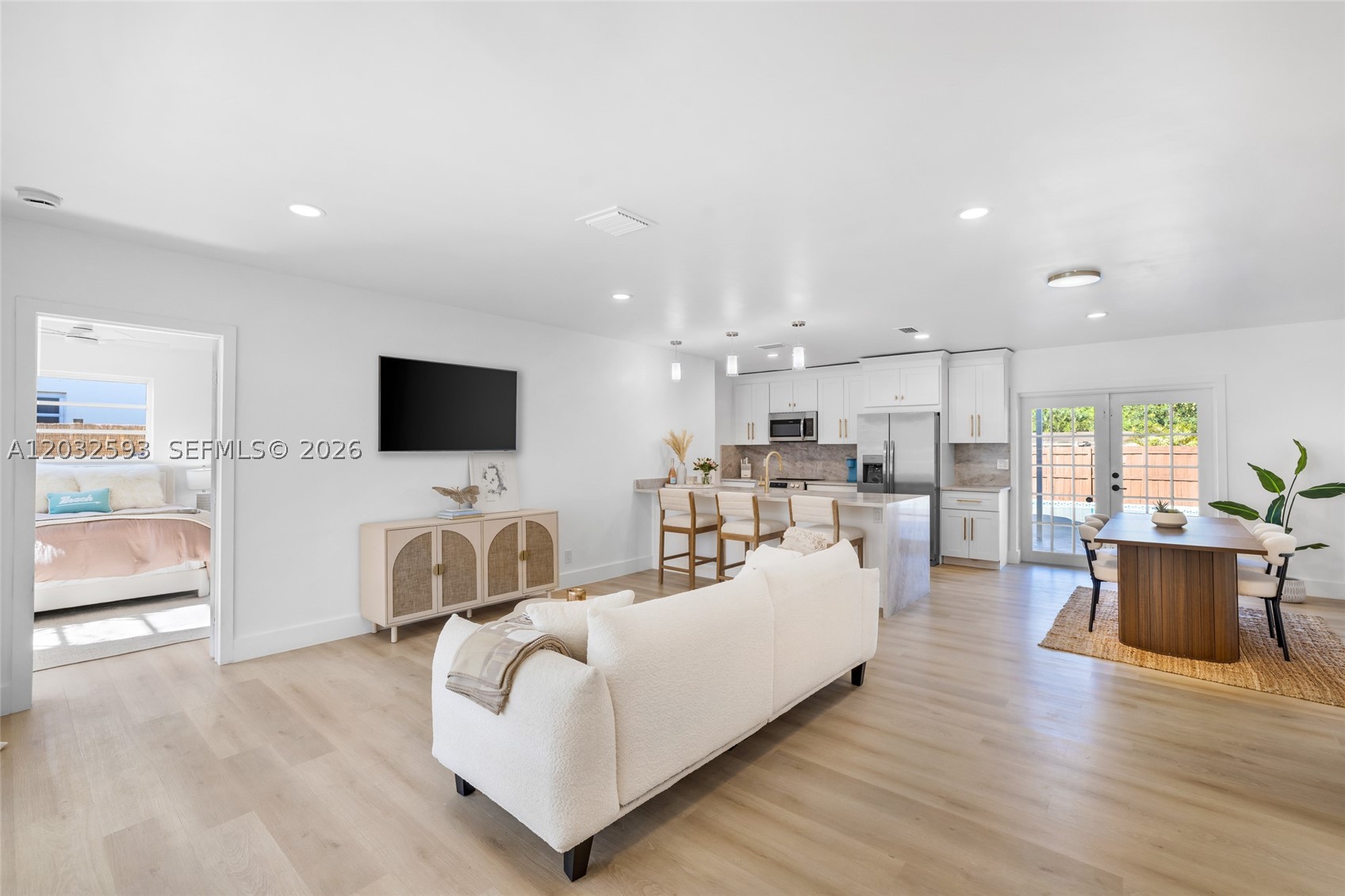 HOLLYWOOD HILLS AMEN PLAT - Residential