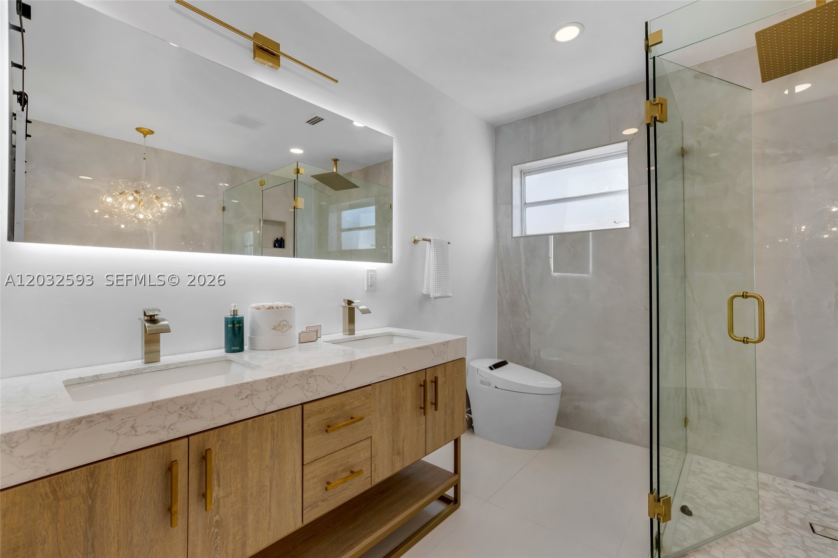 HOLLYWOOD HILLS AMEN PLAT - Residential
