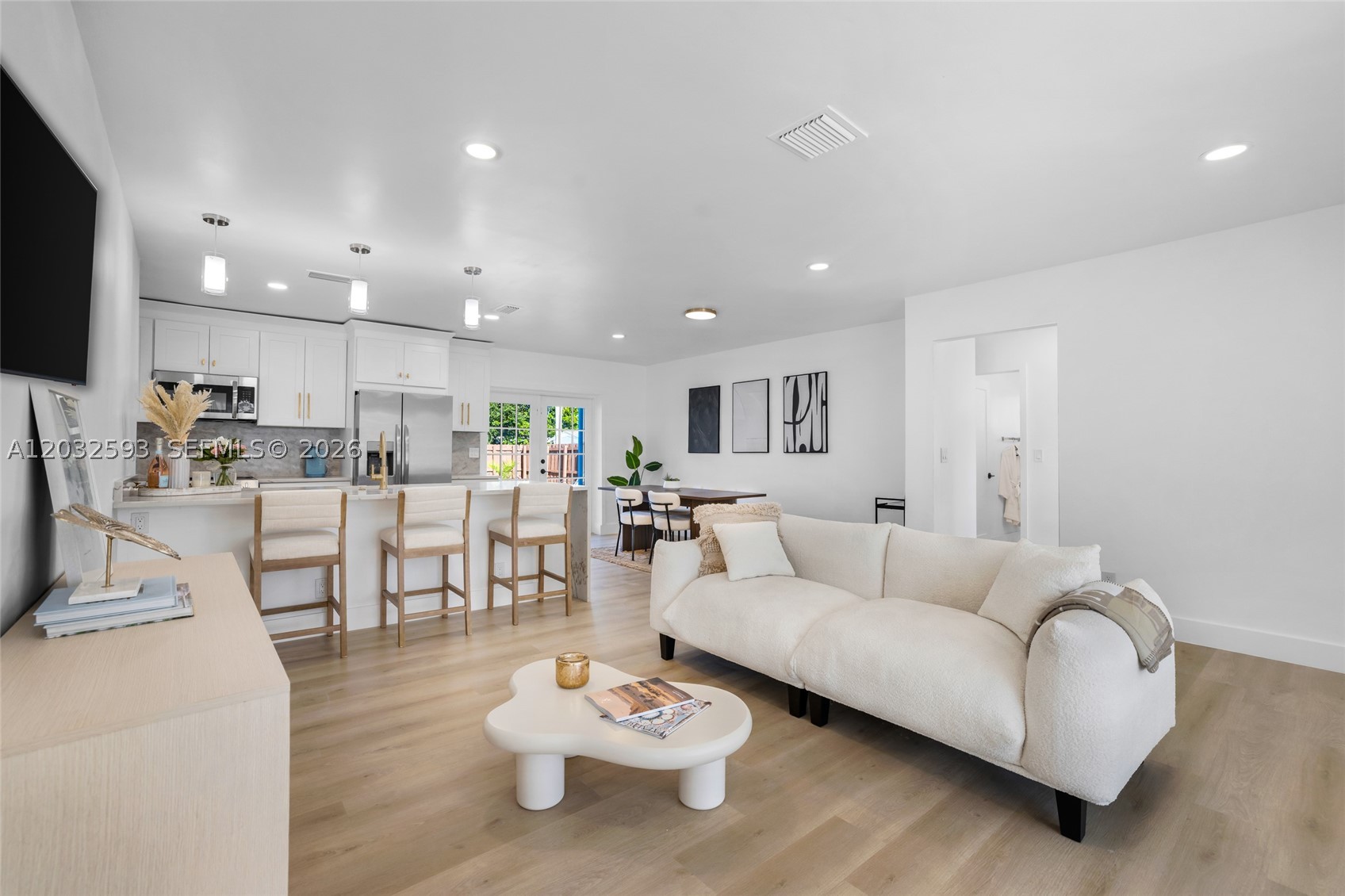 HOLLYWOOD HILLS AMEN PLAT - Residential