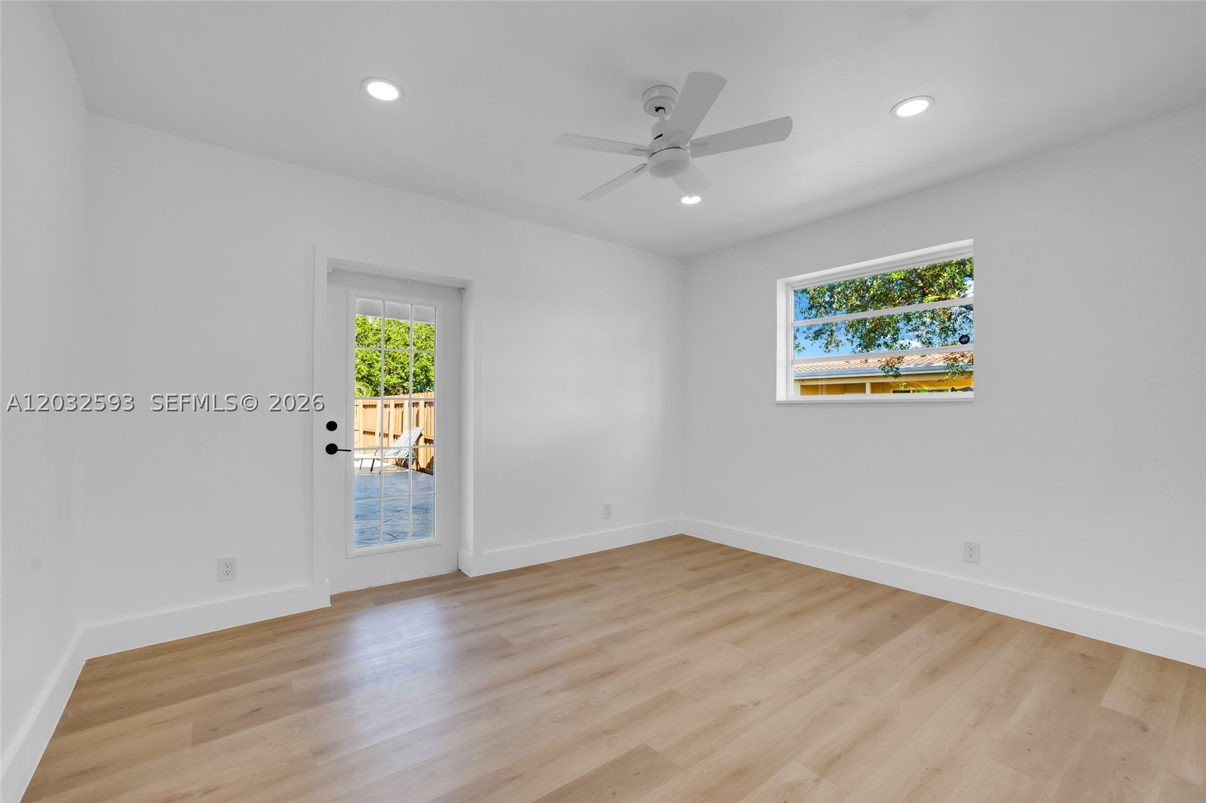 HOLLYWOOD HILLS AMEN PLAT - Residential