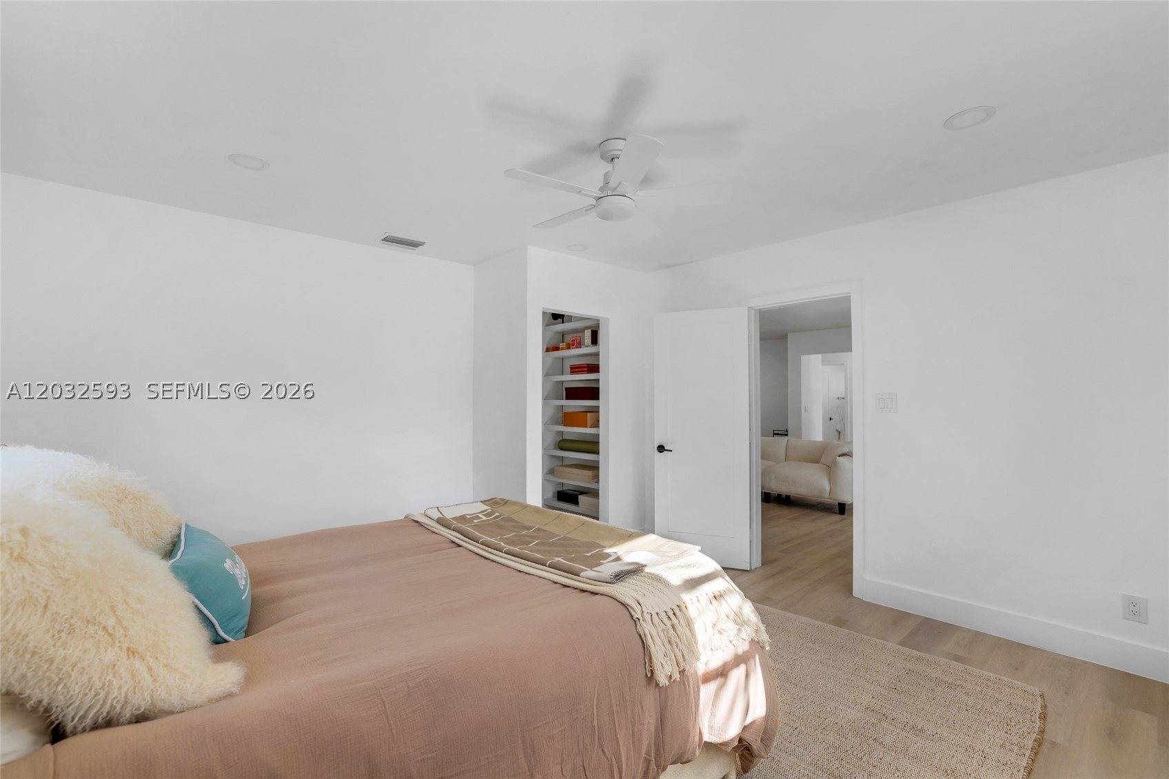 HOLLYWOOD HILLS AMEN PLAT - Residential