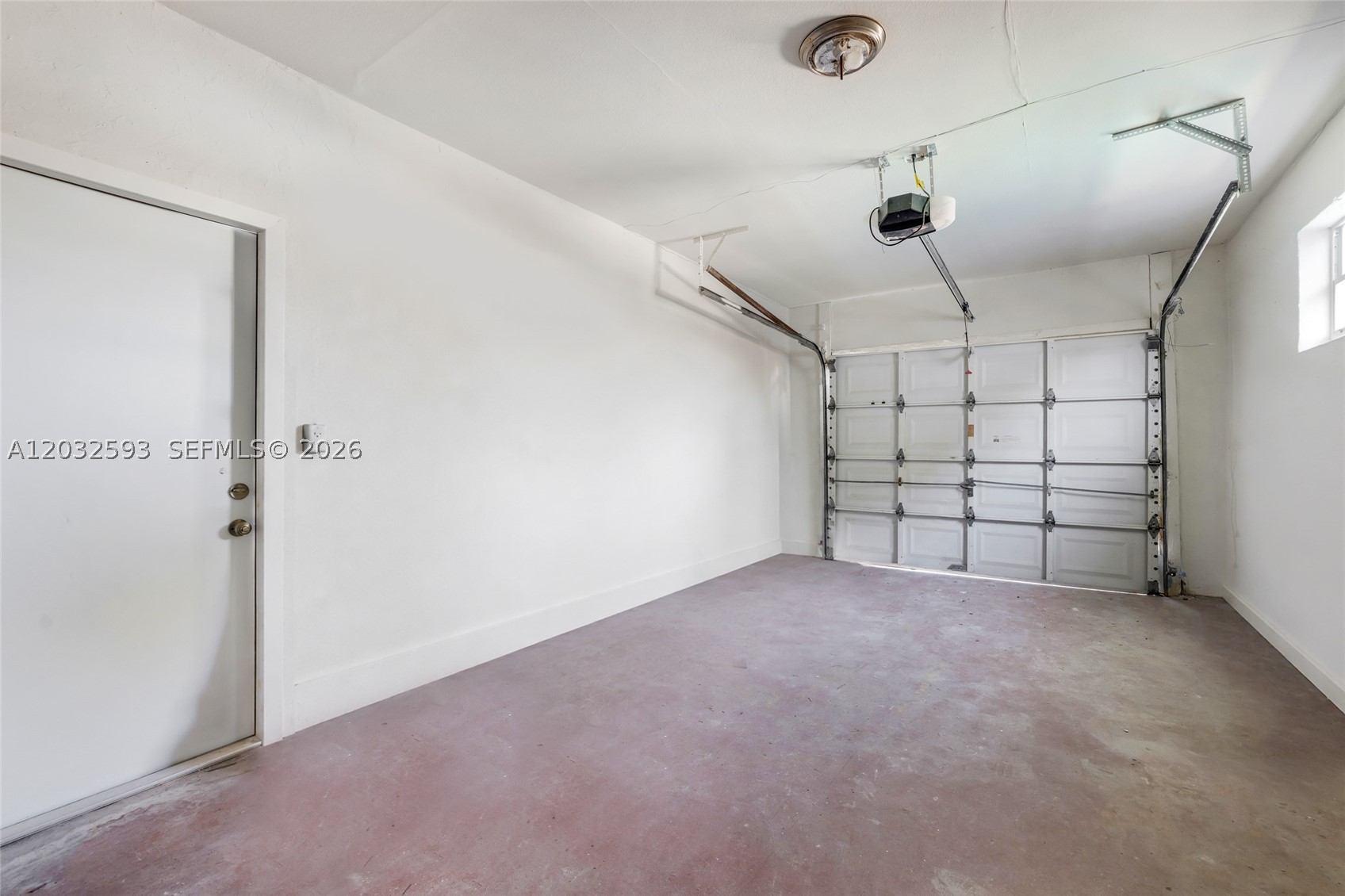 HOLLYWOOD HILLS AMEN PLAT - Residential