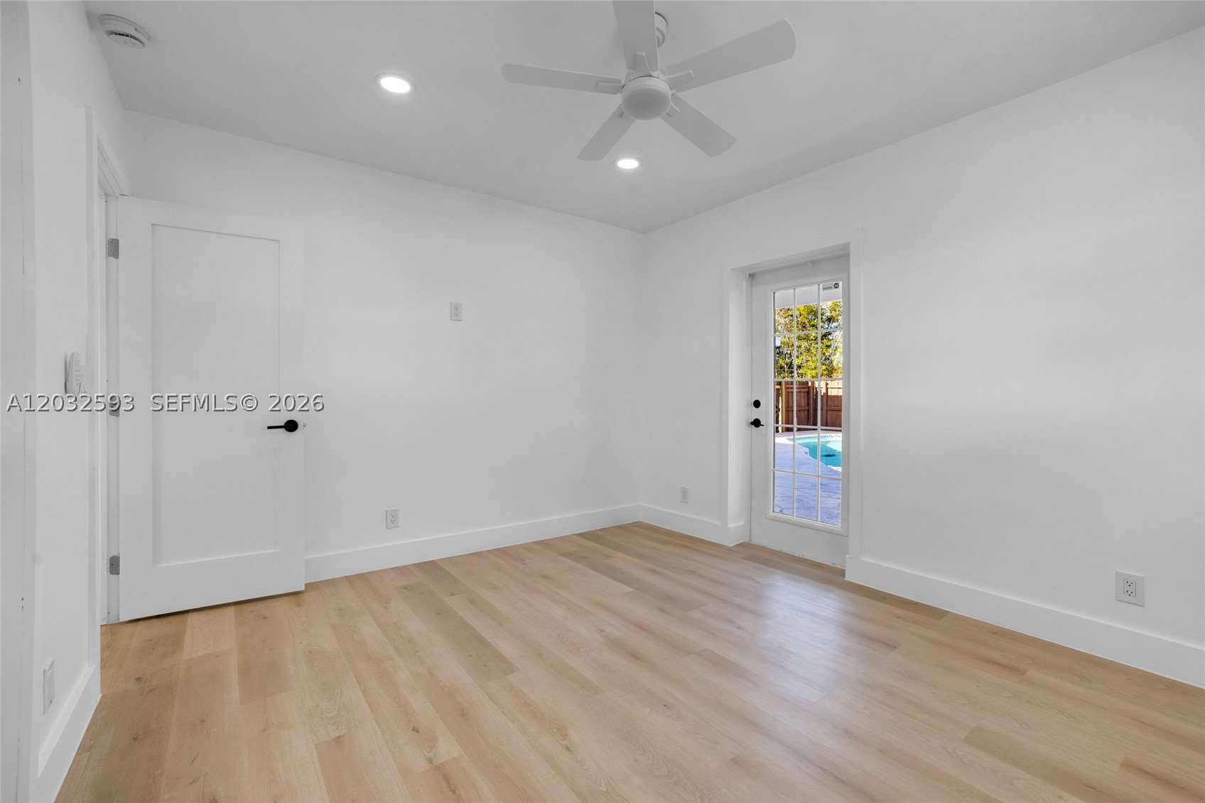 HOLLYWOOD HILLS AMEN PLAT - Residential