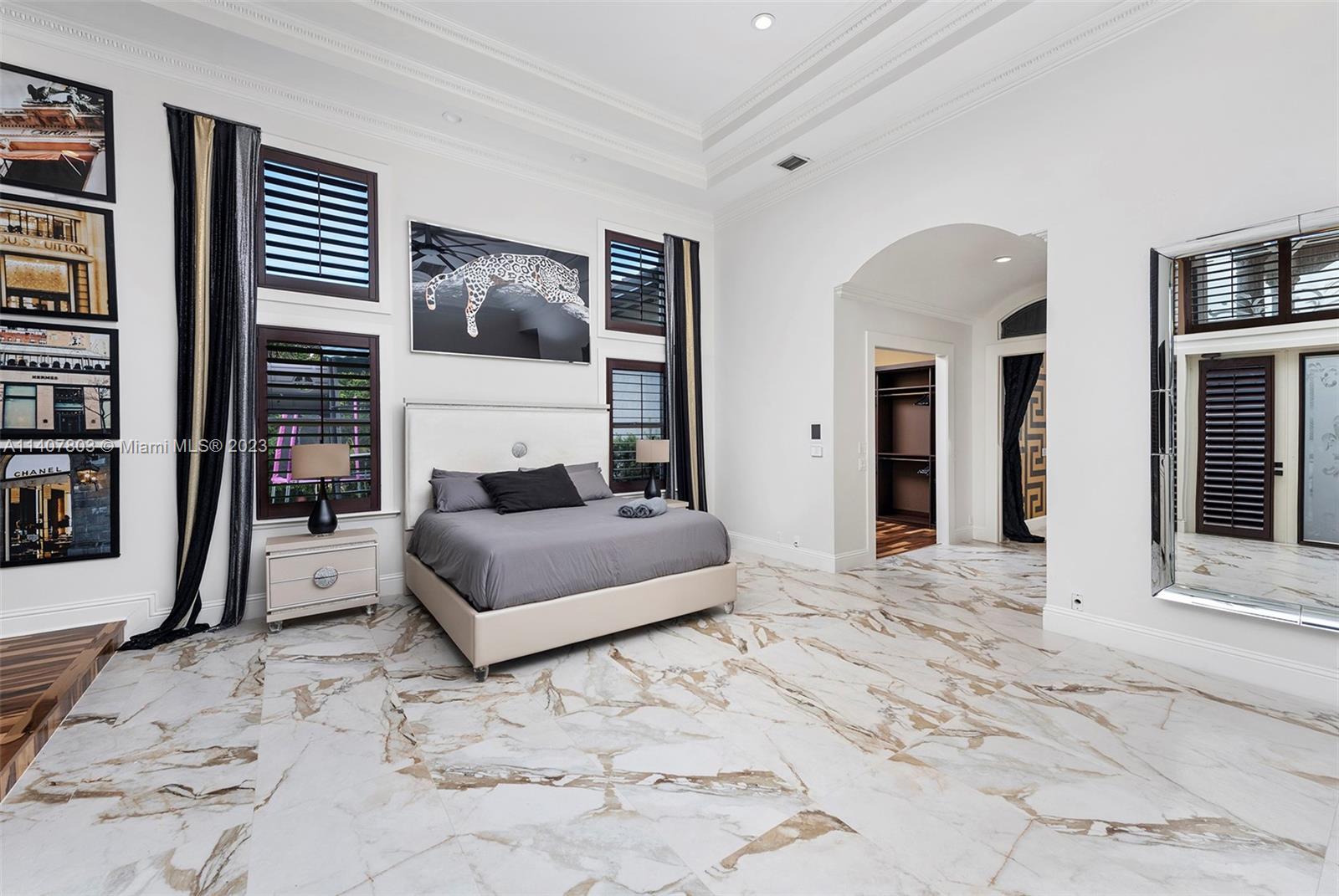 EXOTIC ACRES - Residential