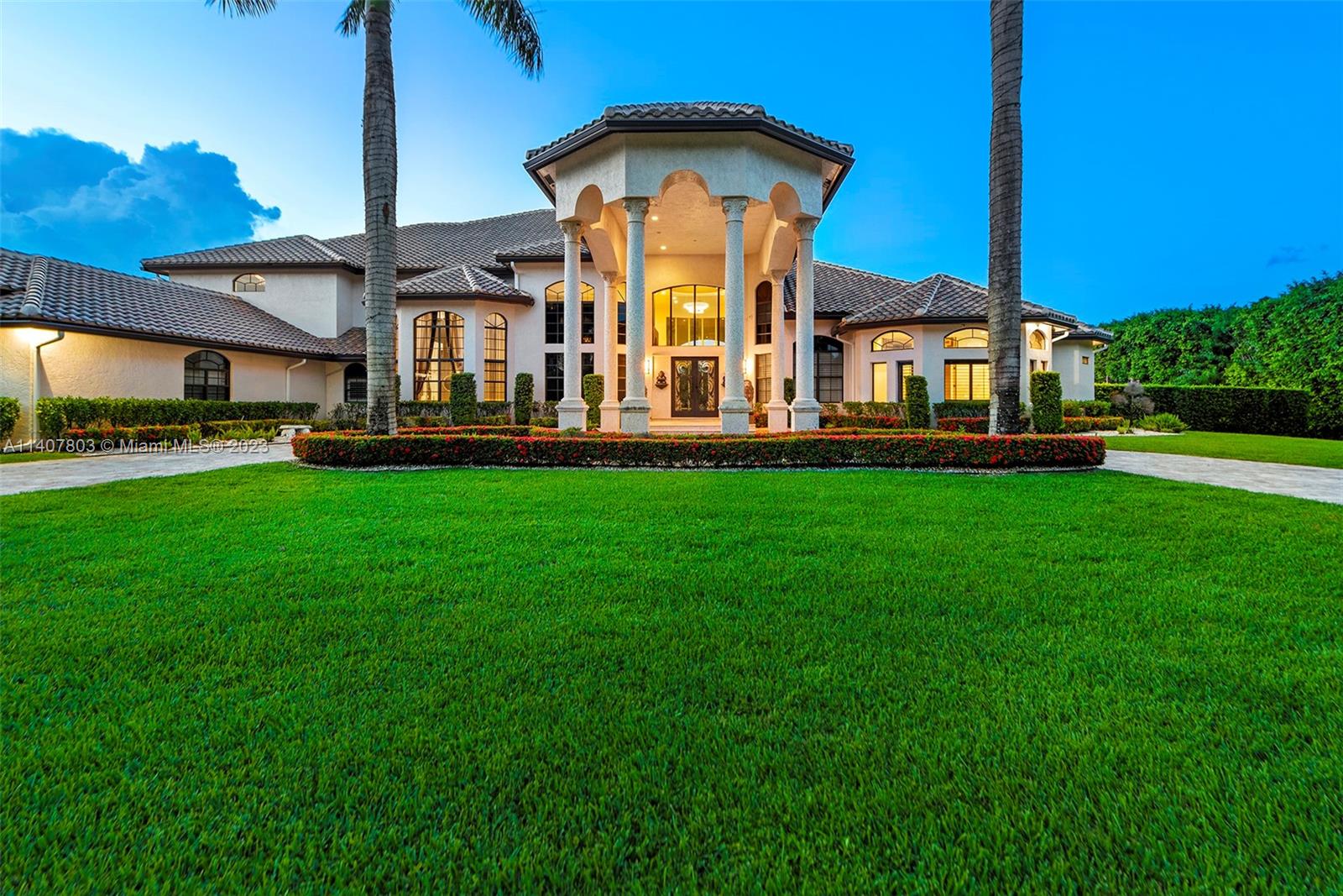 EXOTIC ACRES - Residential