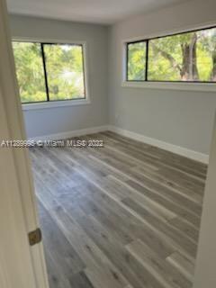 HOLIDAY HOMESITES - Residential