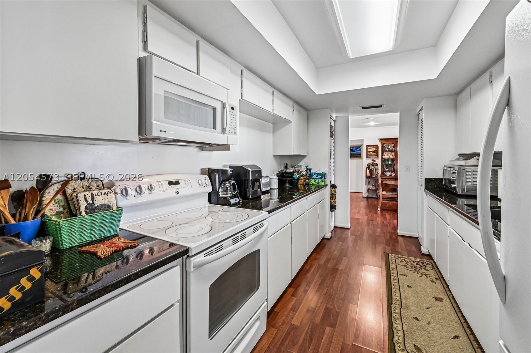 WATERFRONT BAY INDIAN RIVE - Residential