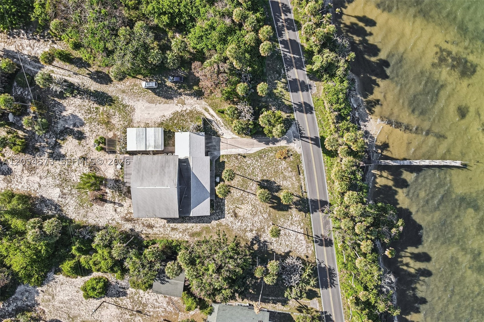 WATERFRONT BAY INDIAN RIVE - Residential