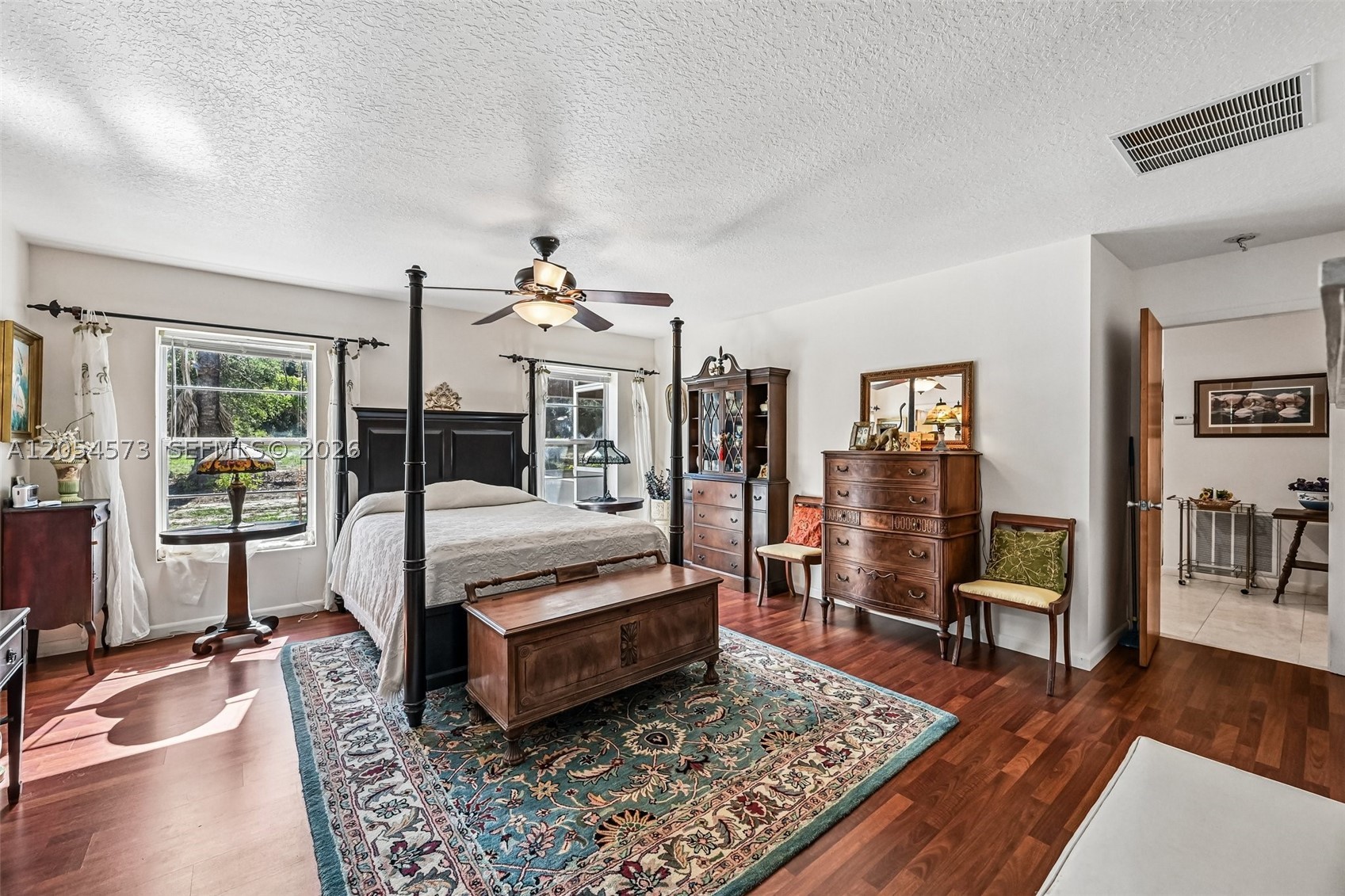 WATERFRONT BAY INDIAN RIVE - Residential