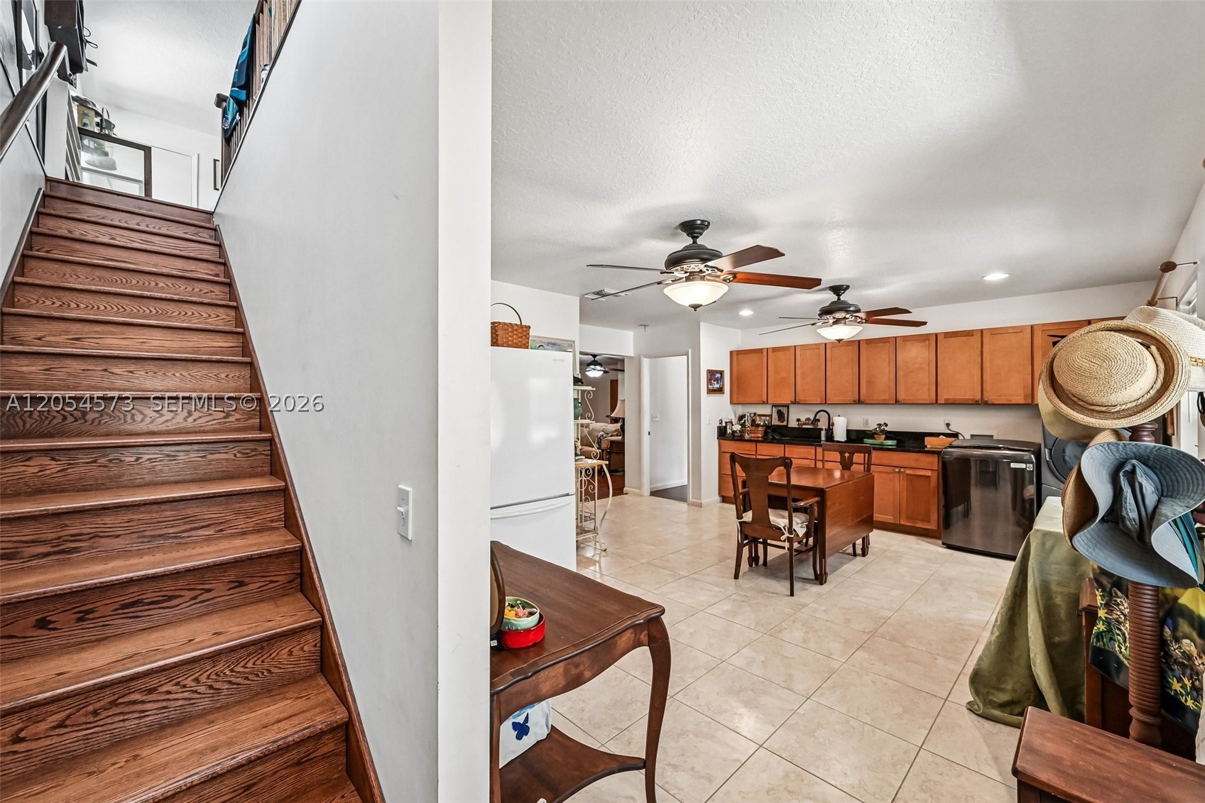 WATERFRONT BAY INDIAN RIVE - Residential