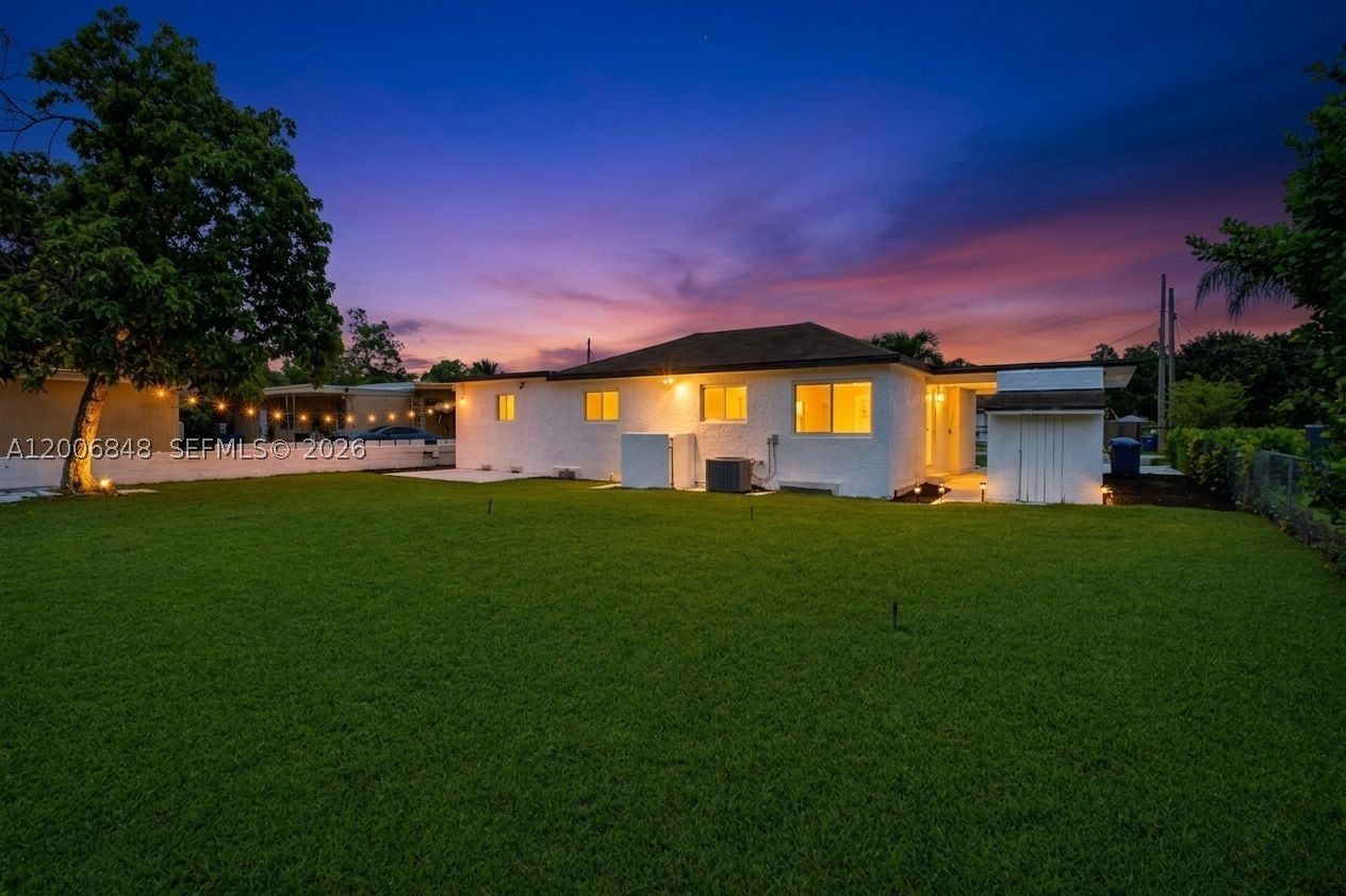 GOLDEN GLADES PARK 5TH AD - Residential