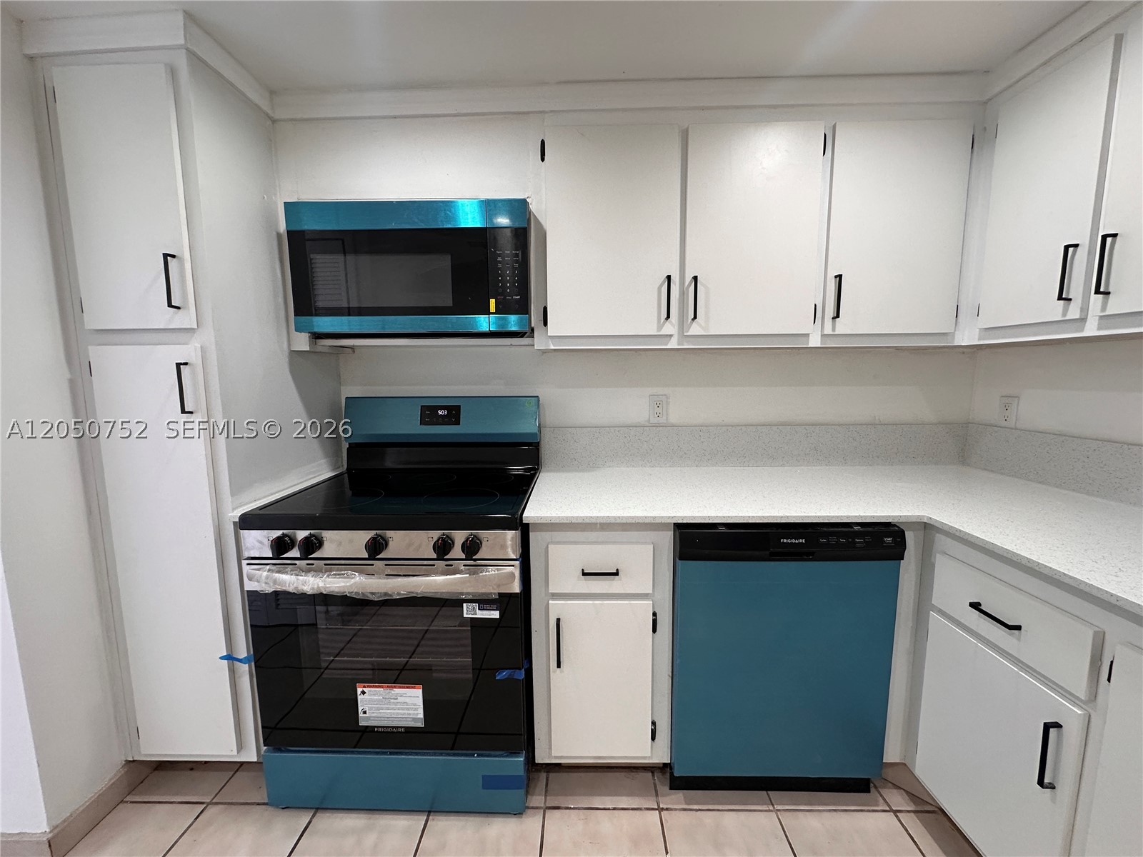 CRESTVIEW TOWERS CONDO - Residential Lease