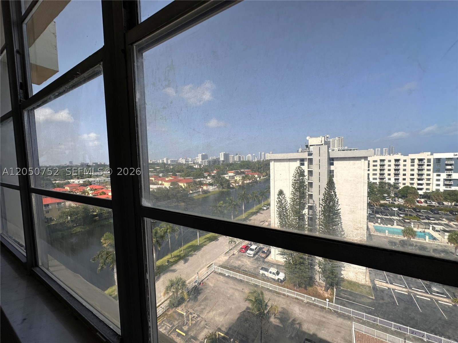 CRESTVIEW TOWERS CONDO - Residential Lease