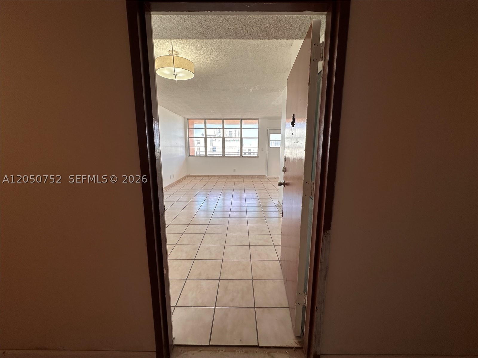 CRESTVIEW TOWERS CONDO - Residential Lease