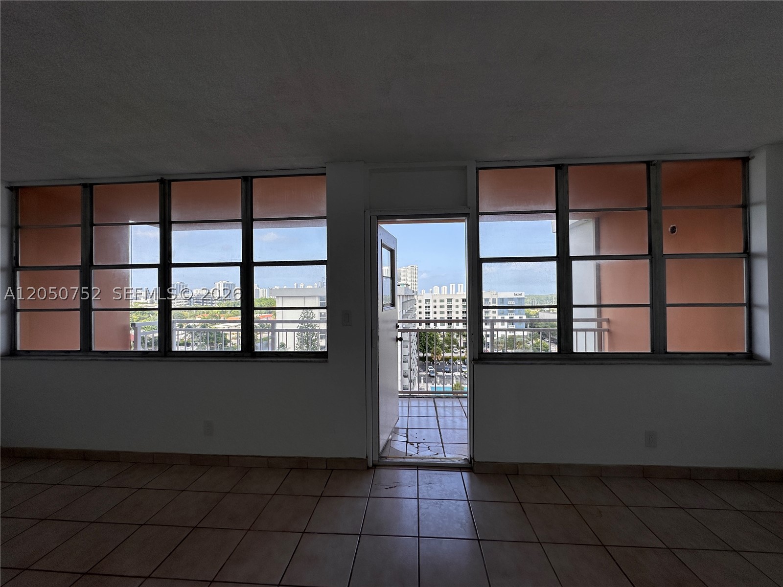 CRESTVIEW TOWERS CONDO - Residential Lease