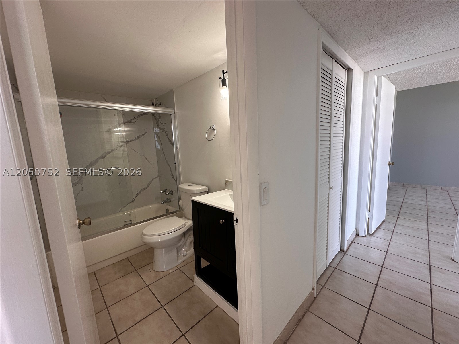 CRESTVIEW TOWERS CONDO - Residential Lease