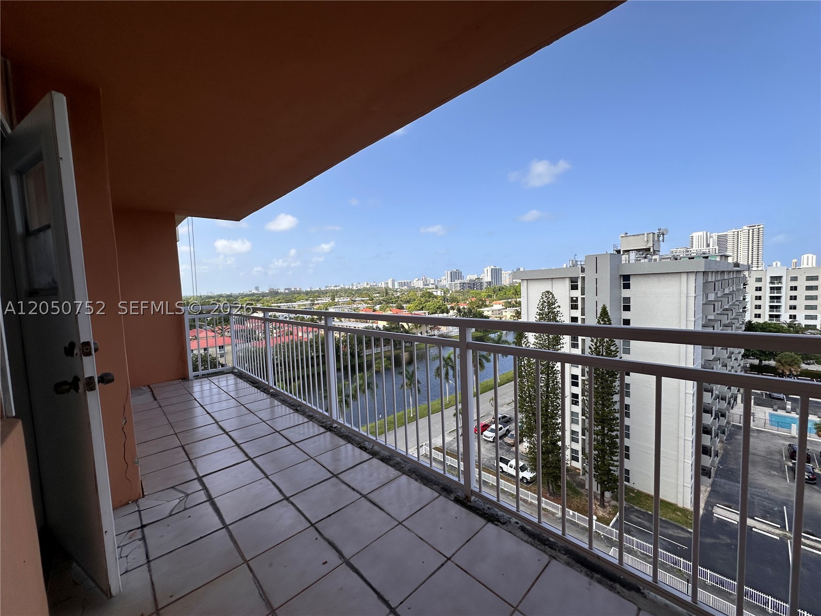 CRESTVIEW TOWERS CONDO - Residential Lease