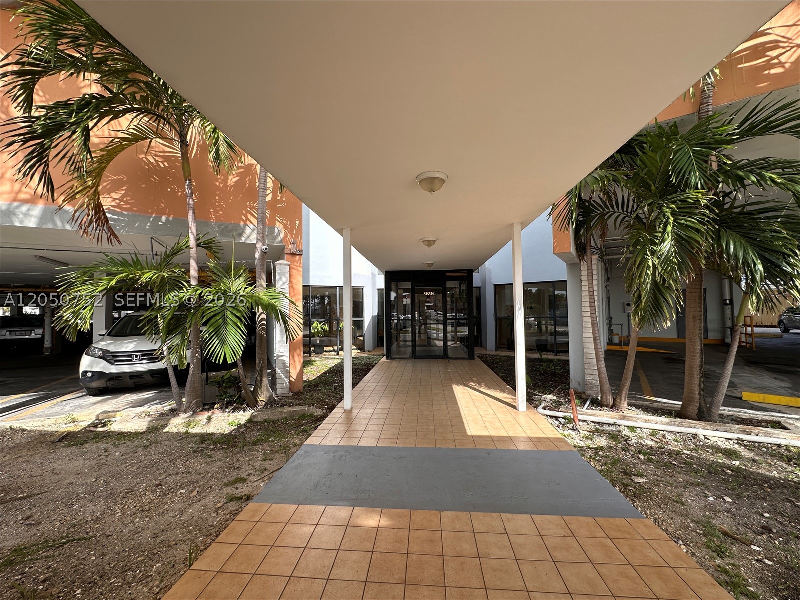 CRESTVIEW TOWERS CONDO - Residential Lease