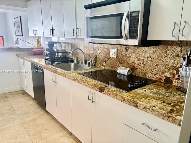 THE DECOPLAGE CONDO - Residential Lease