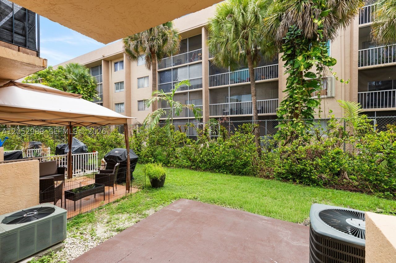 LAGUNA TROPICAL CONDO - Residential Lease