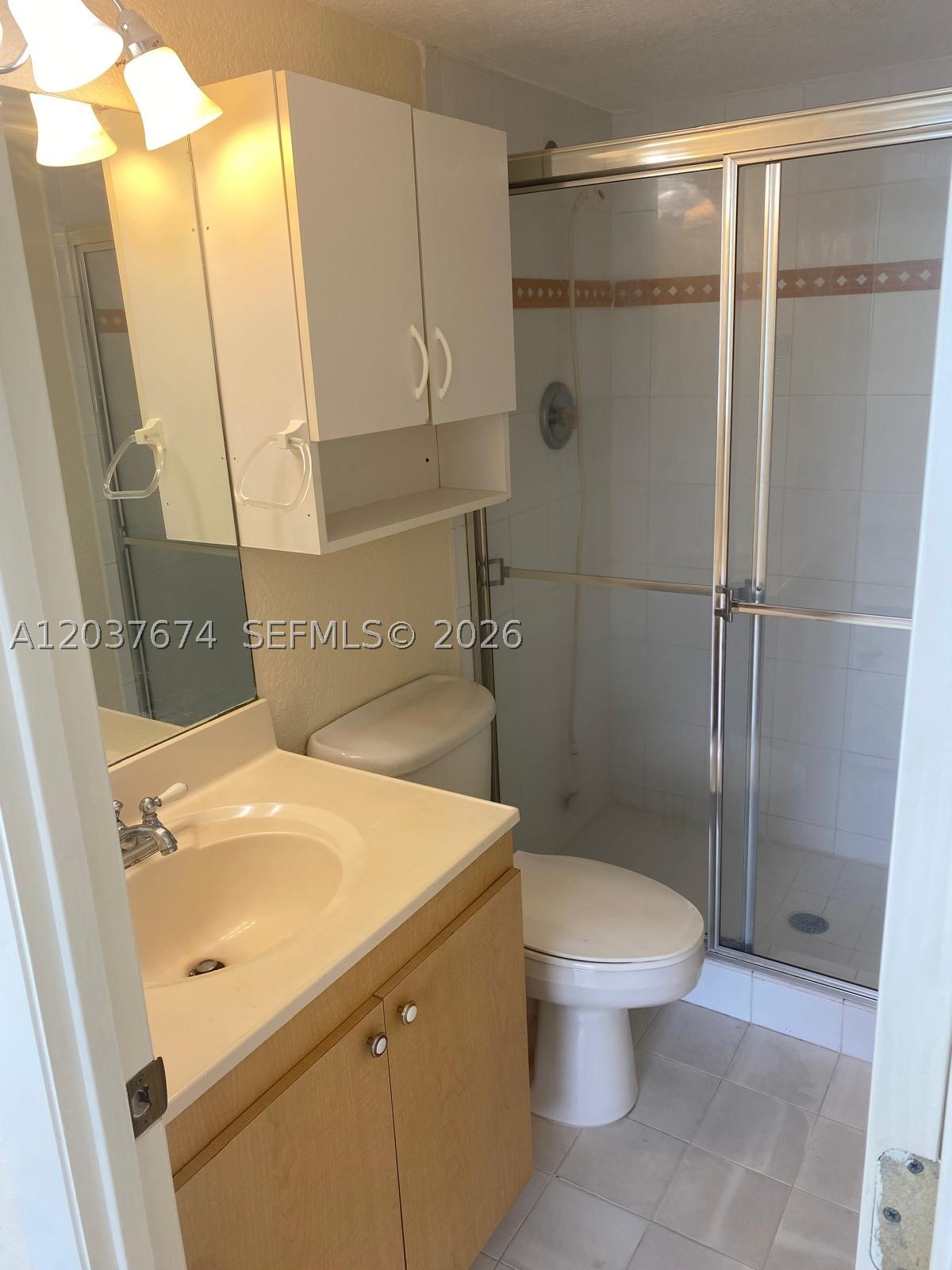 THE FOUNTAINS AT FONTAINE - Residential Lease